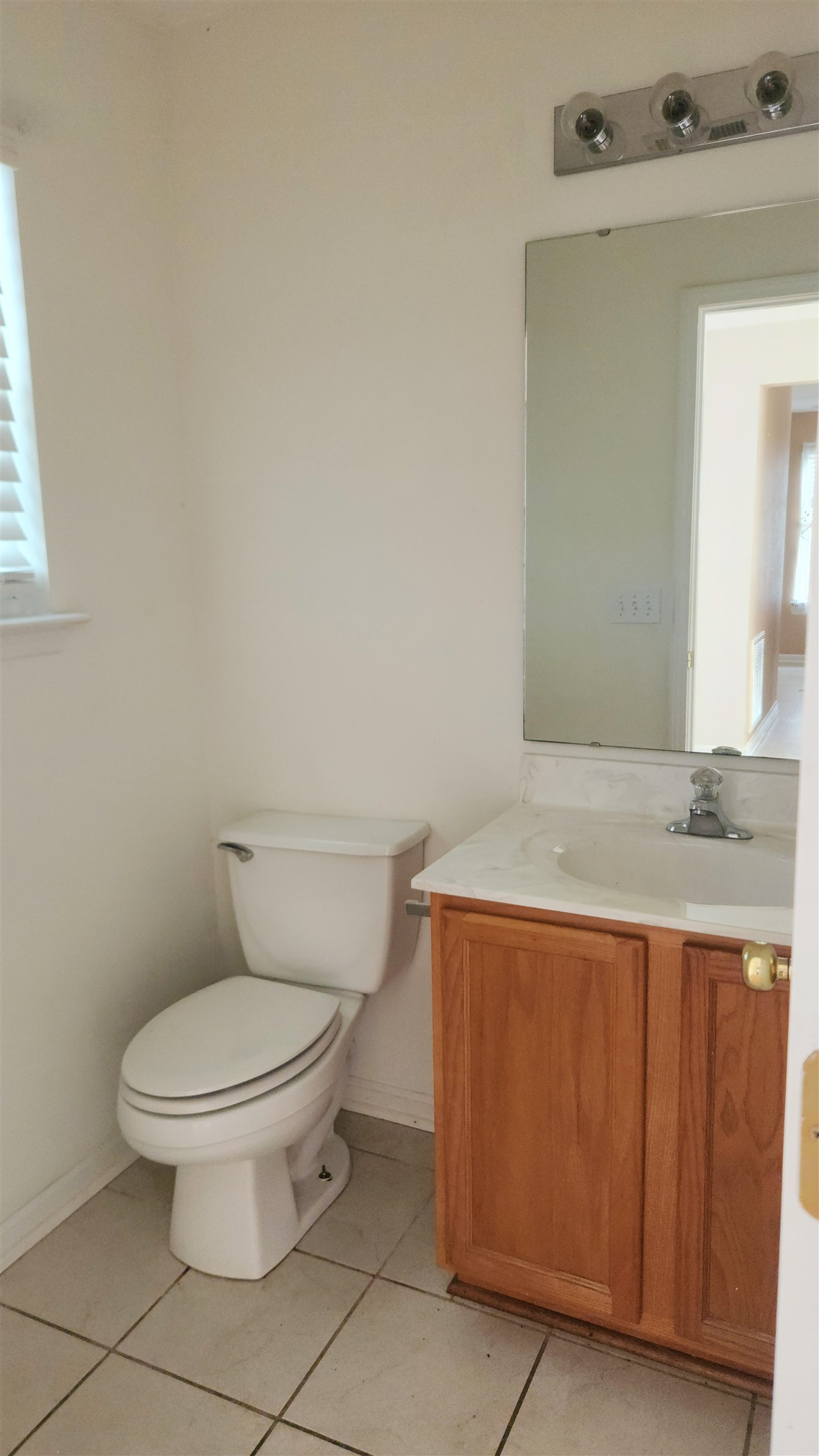 5033 Wickalow Way Property Photo 12