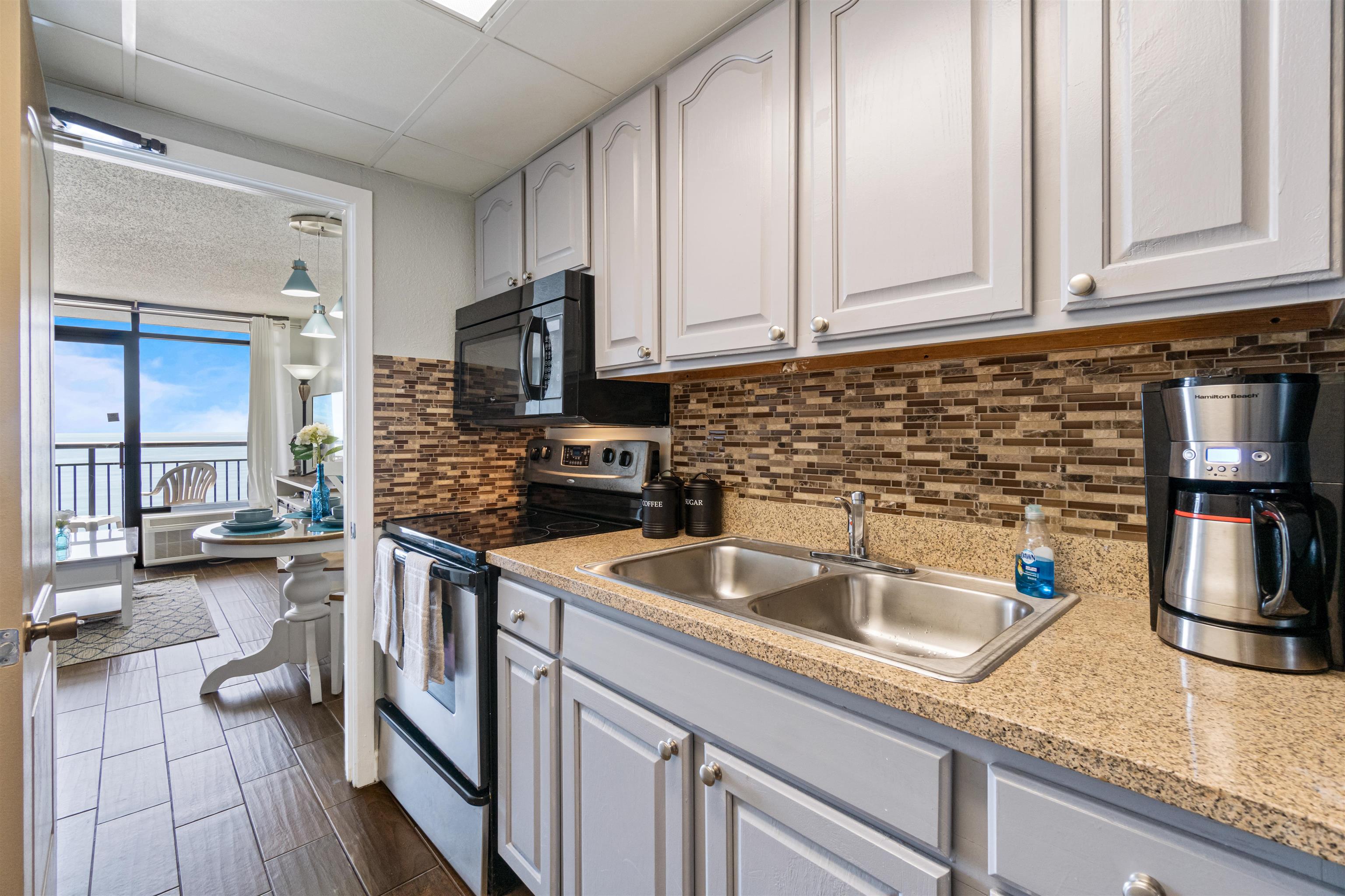 6804 N Ocean Blvd. Property Photo 17