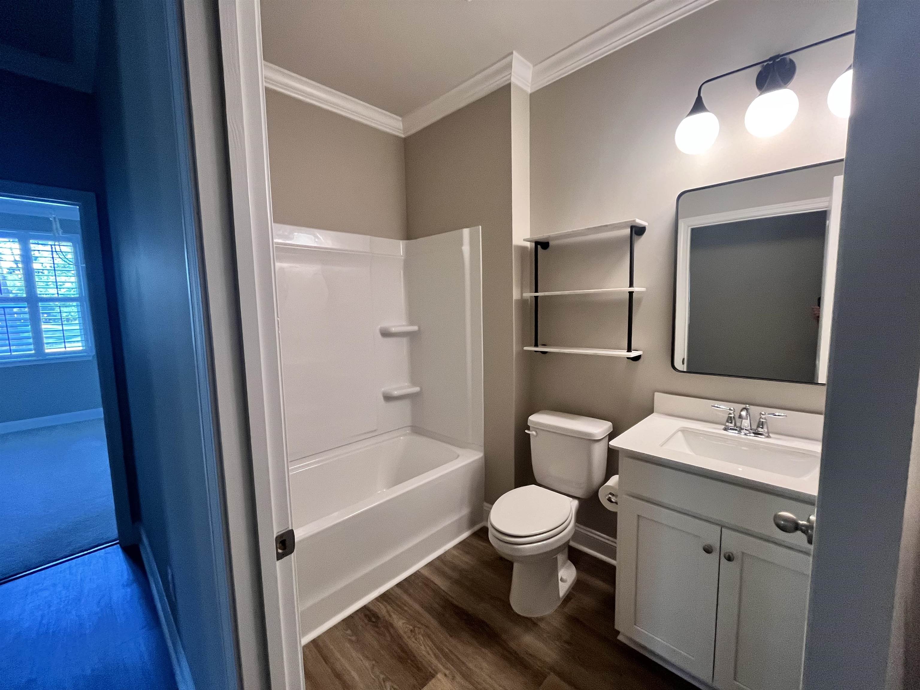 575 Chatham Ct. Nw Property Photo 24