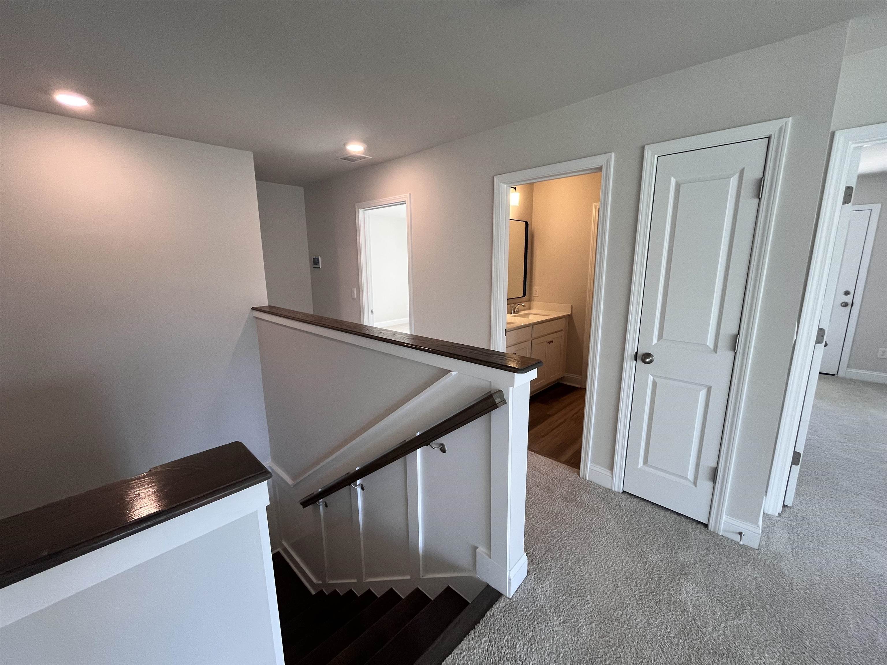 575 Chatham Ct. Nw Property Photo 26
