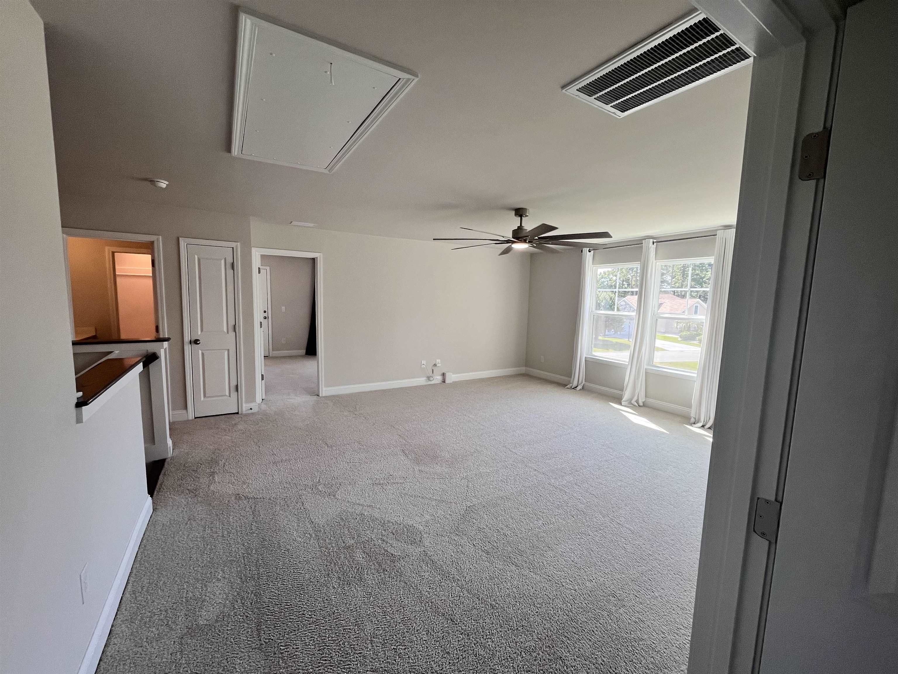 575 Chatham Ct. Nw Property Photo 27