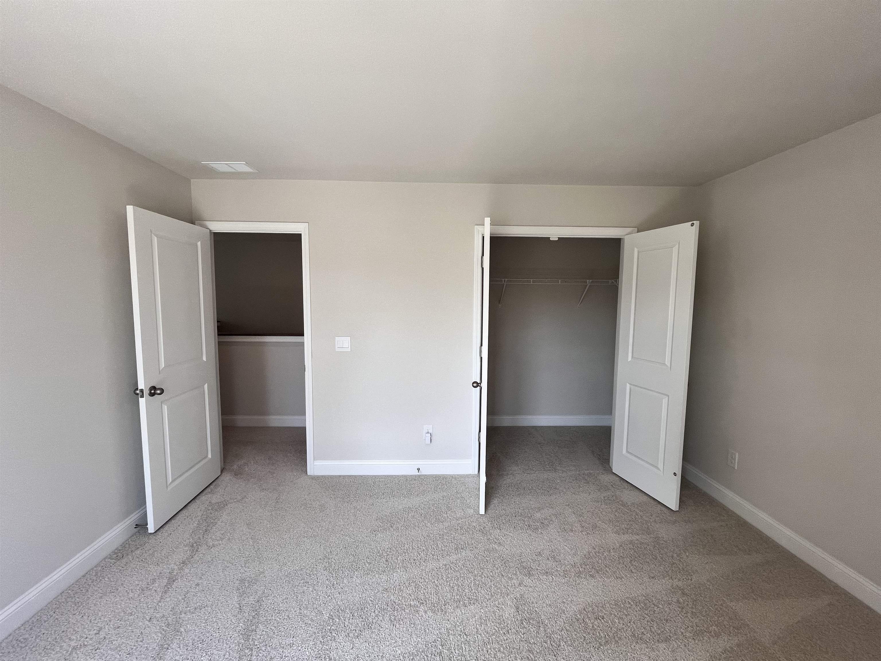 575 Chatham Ct. Nw Property Photo 28