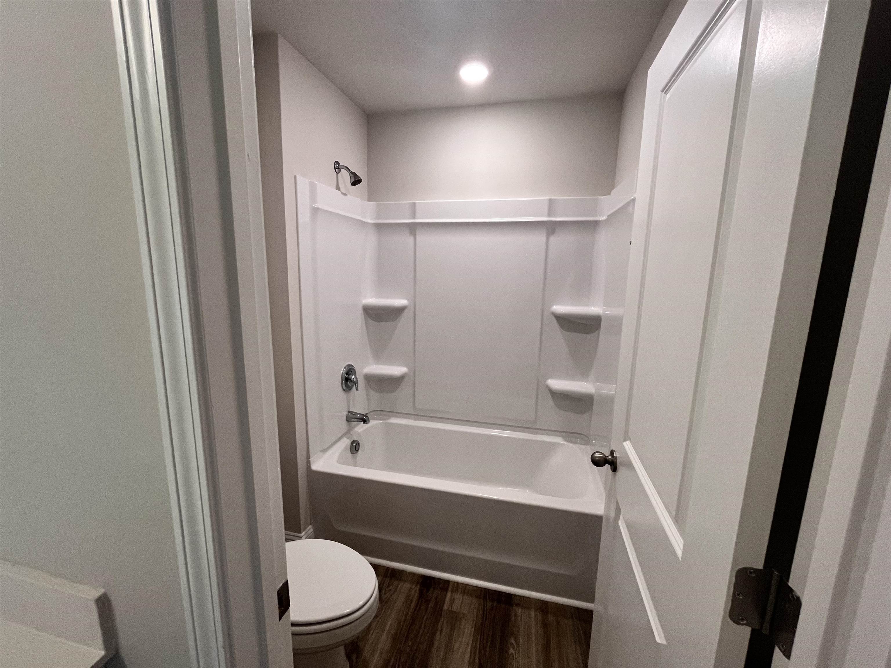575 Chatham Ct. Nw Property Photo 31
