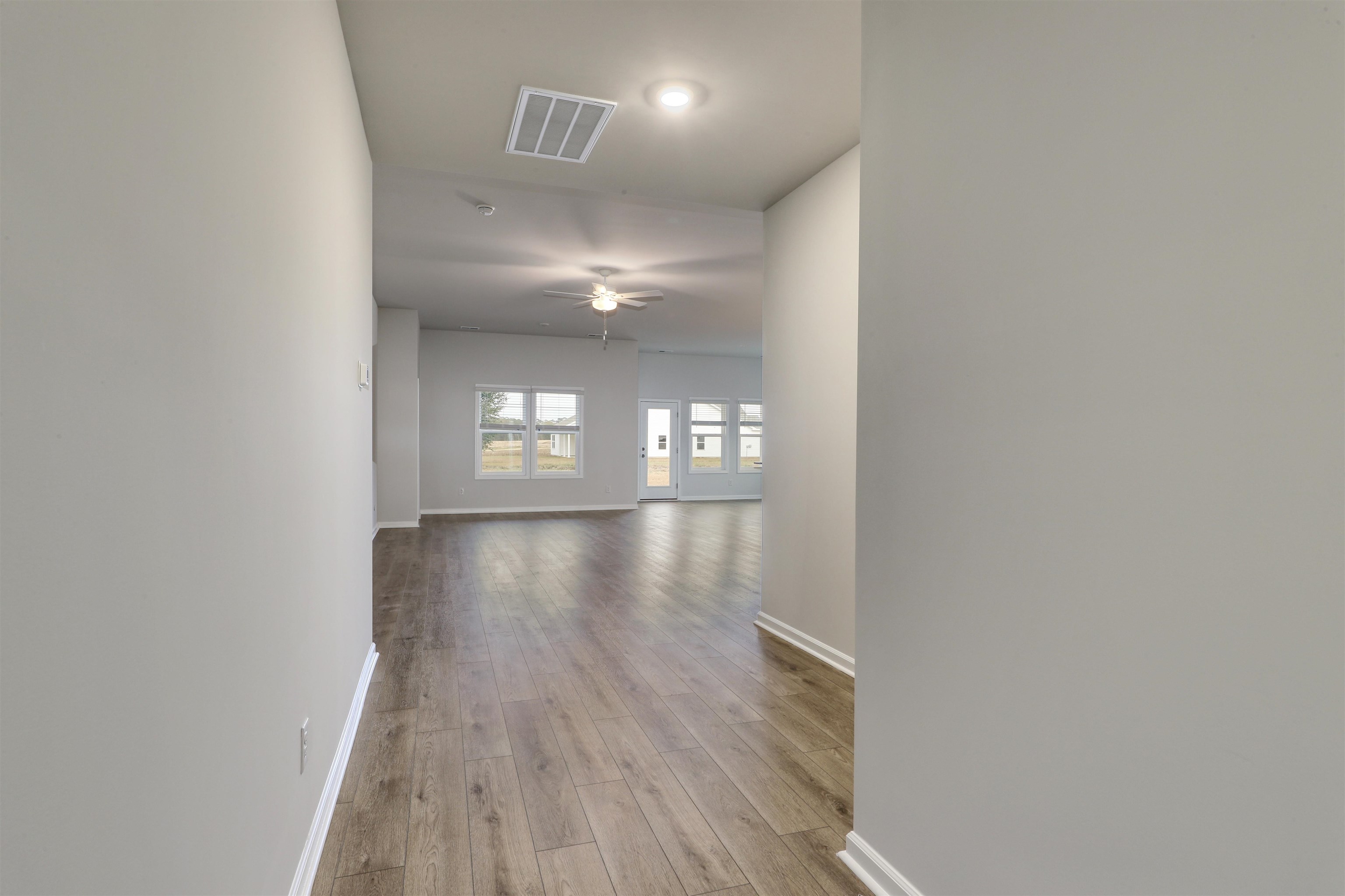 427 Atamasco Ct. Property Photo 3