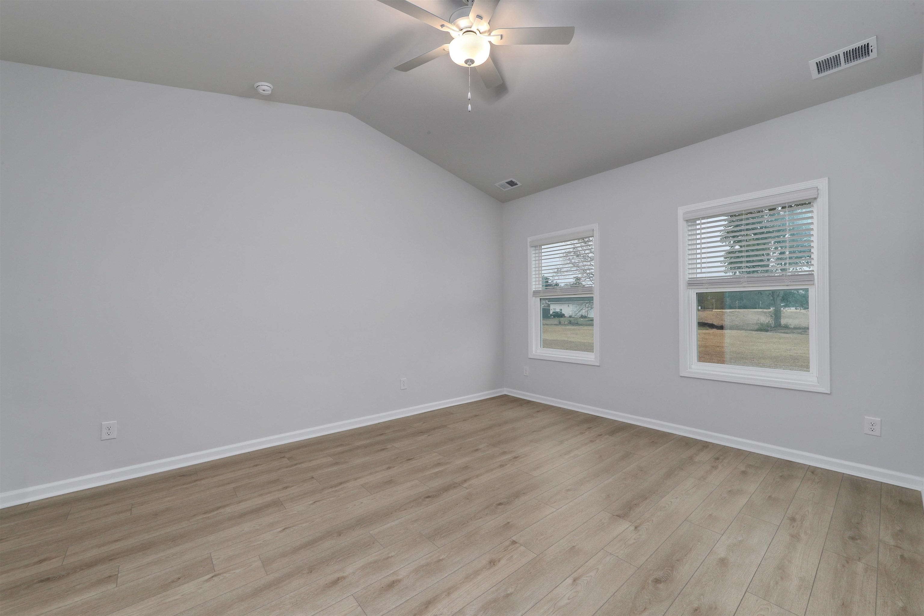 427 Atamasco Ct. Property Photo 14
