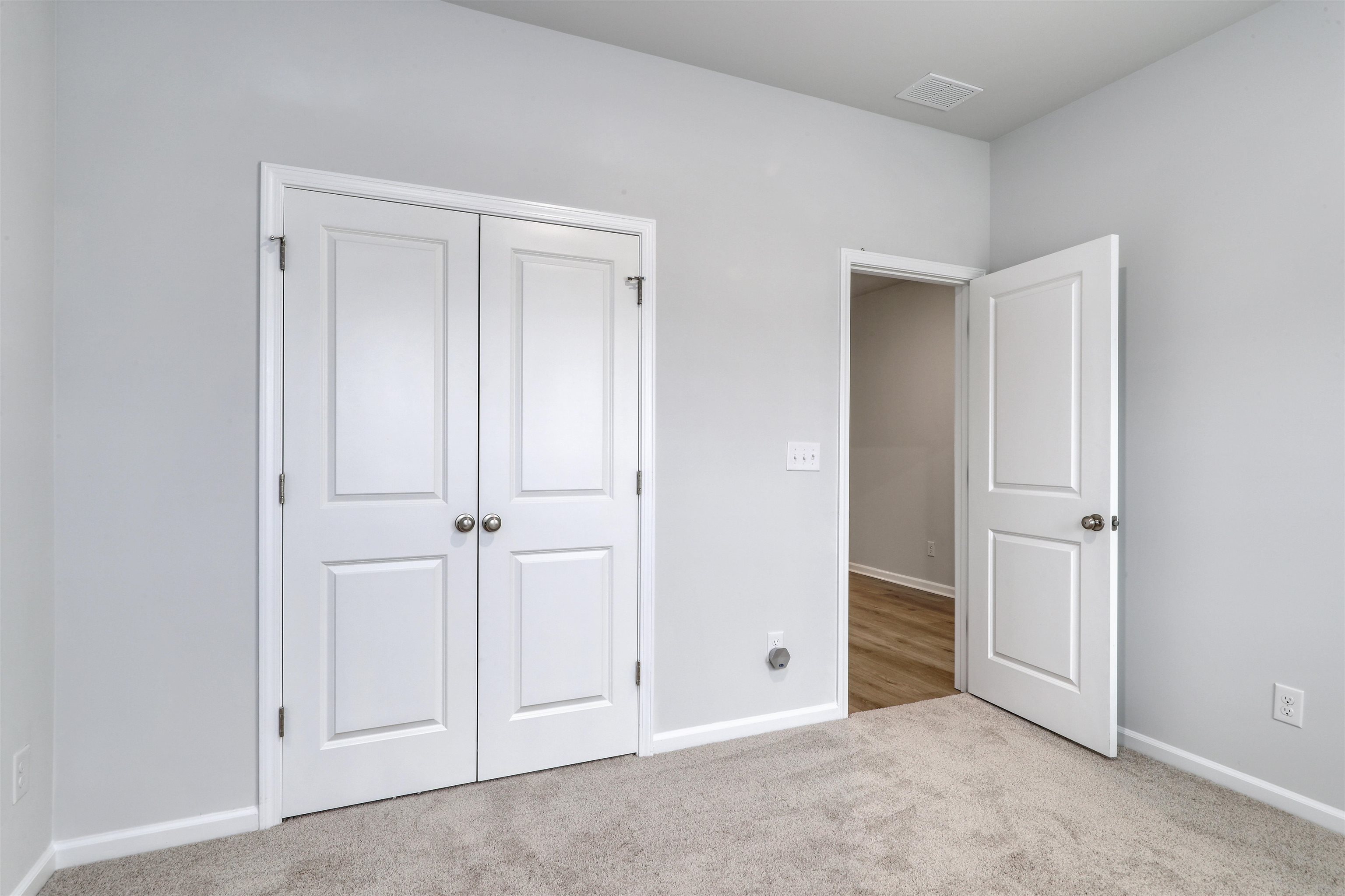 427 Atamasco Ct. Property Photo 23