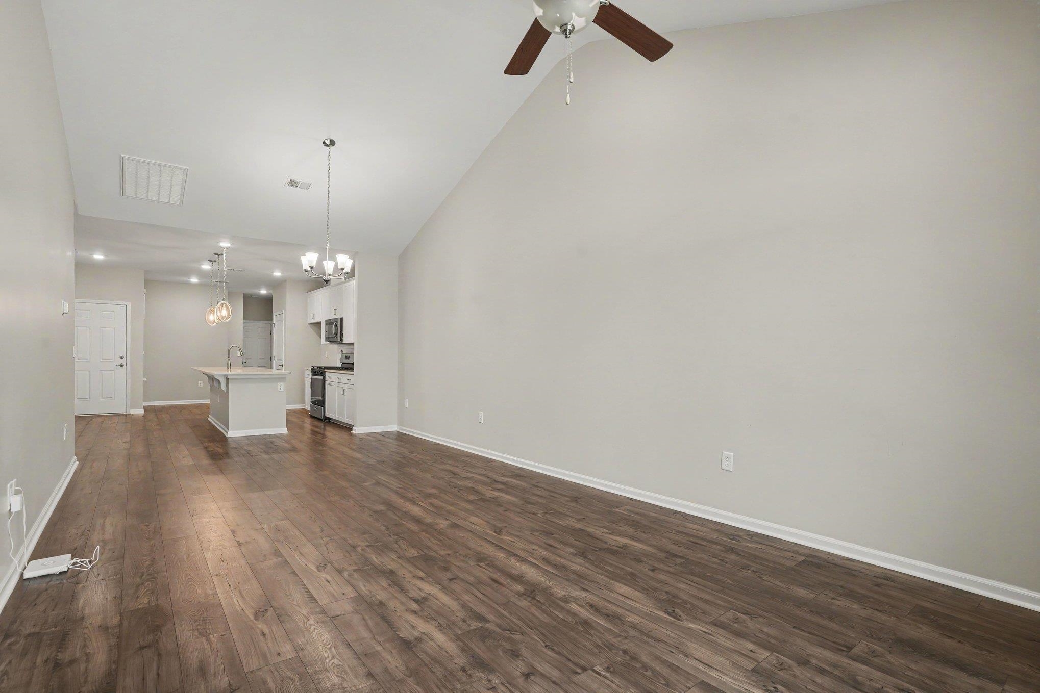 4040 Taranto Loop Property Photo 9