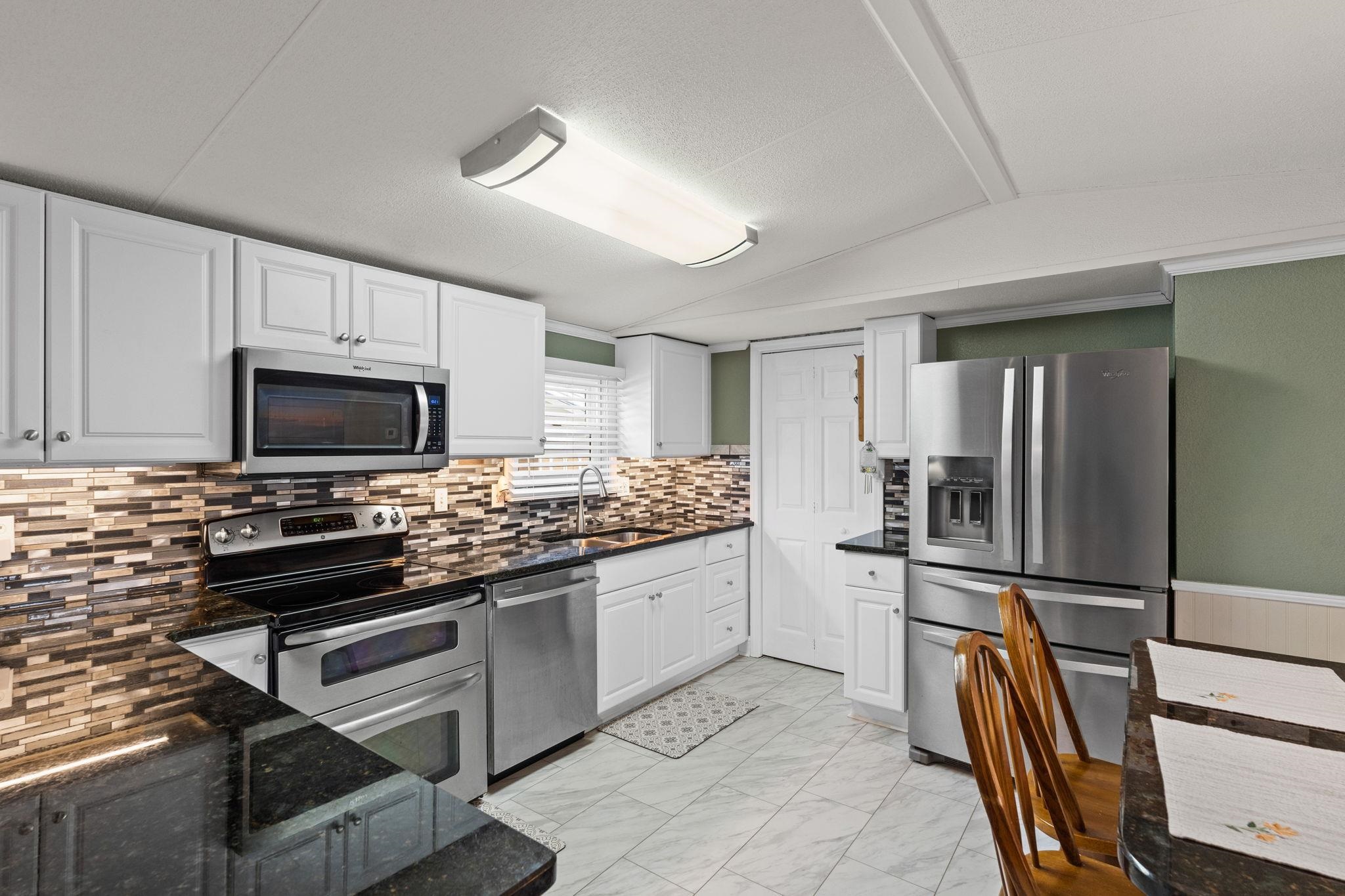 1672 Ursa Minor Dr. Property Photo 10