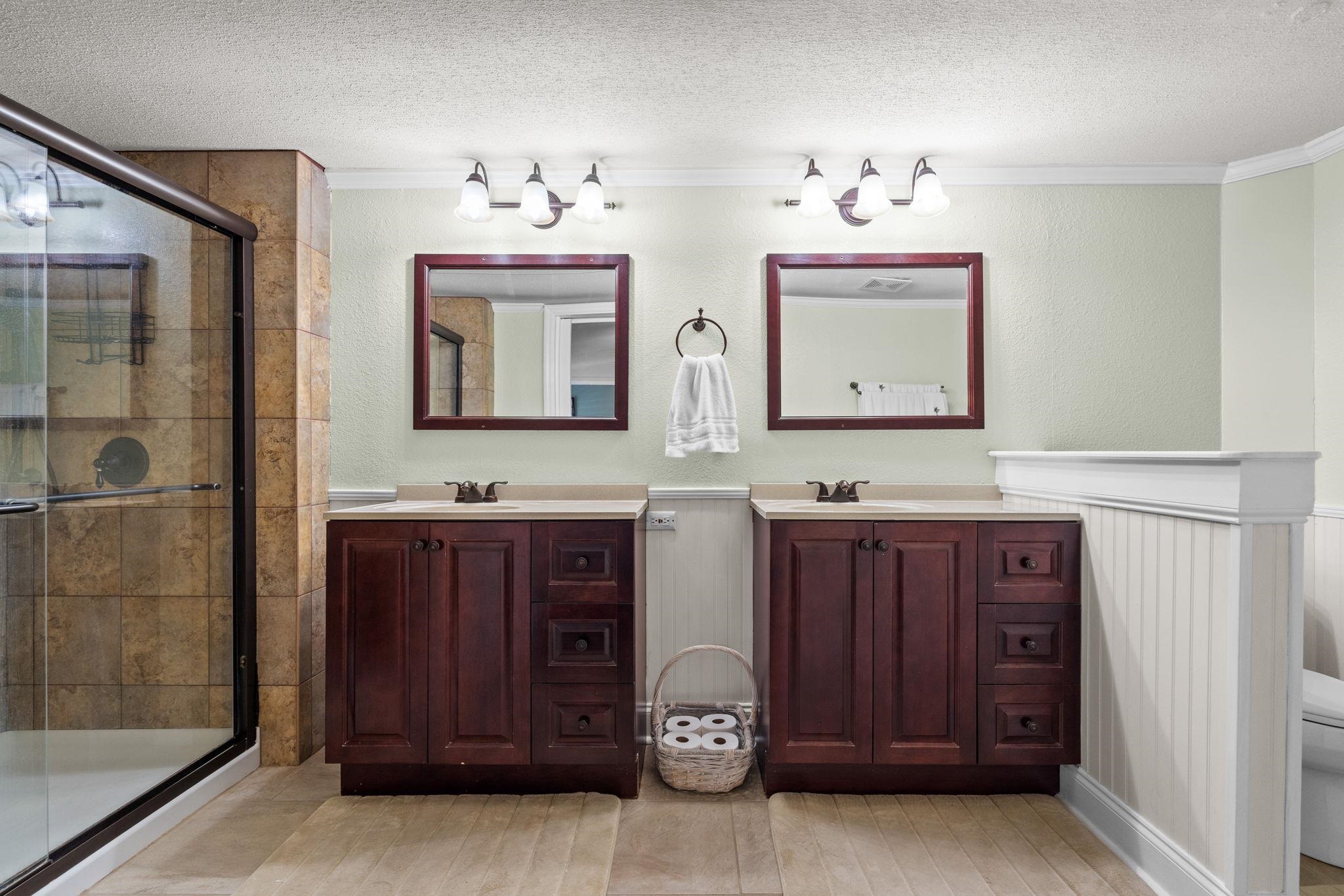 1672 Ursa Minor Dr. Property Photo 19