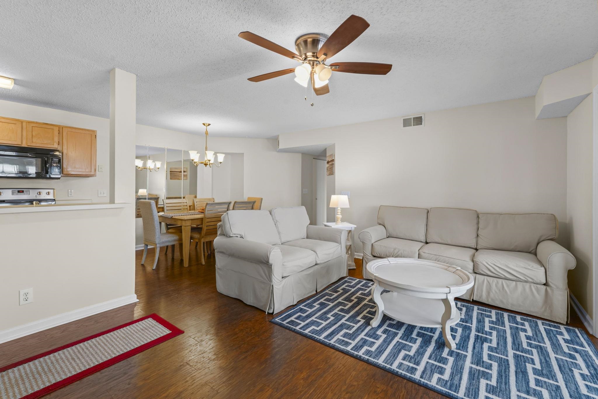 2268 Essex Dr. Property Photo 15