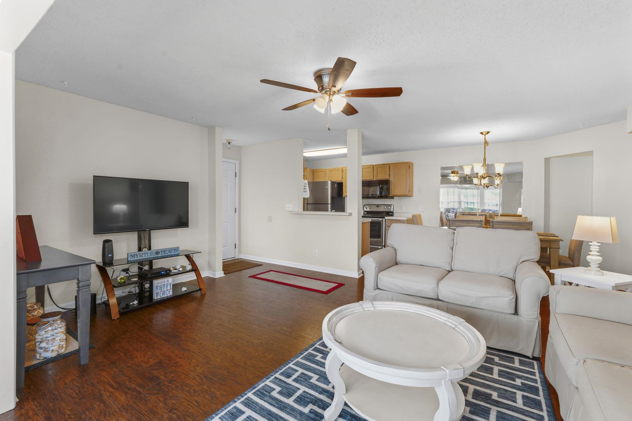 2268 Essex Dr. Property Photo 16