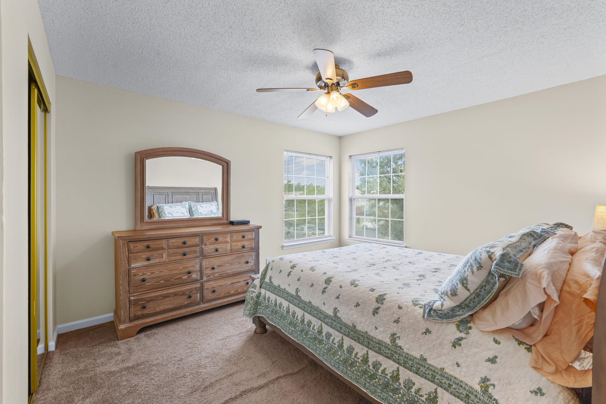 2268 Essex Dr. Property Photo 25