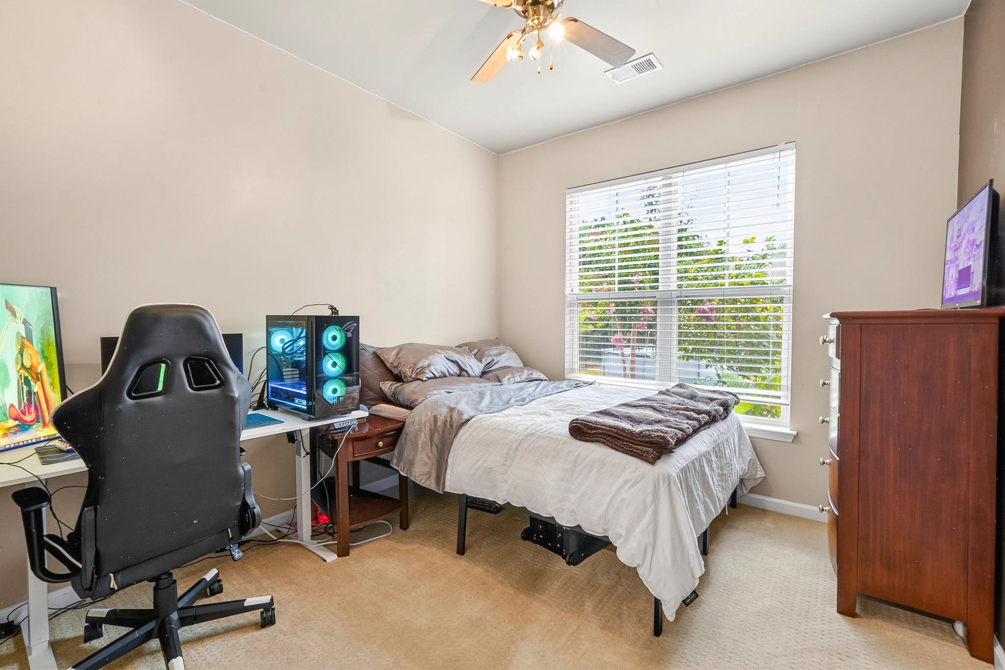 348 Esher Ct. Property Photo 8