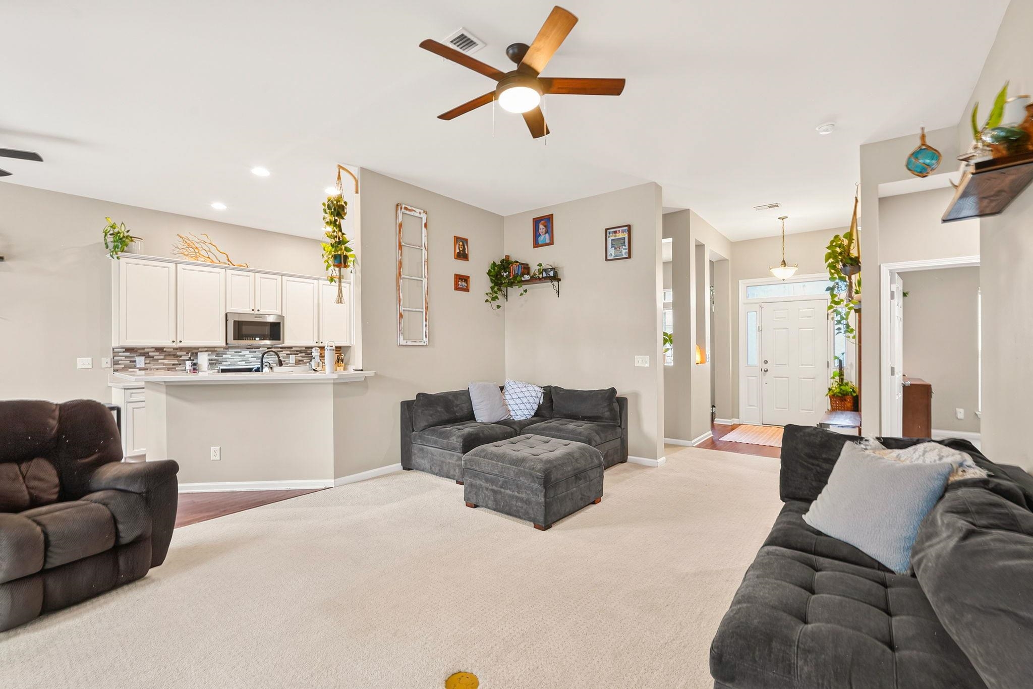 348 Esher Ct. Property Photo 13