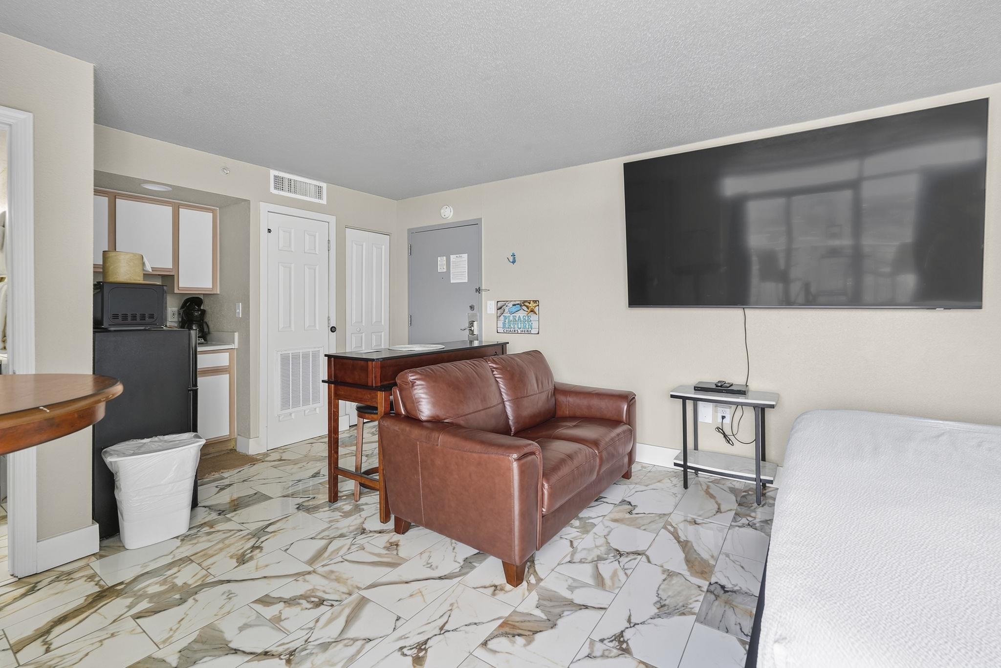 2701 S Ocean Blvd. Property Photo 6