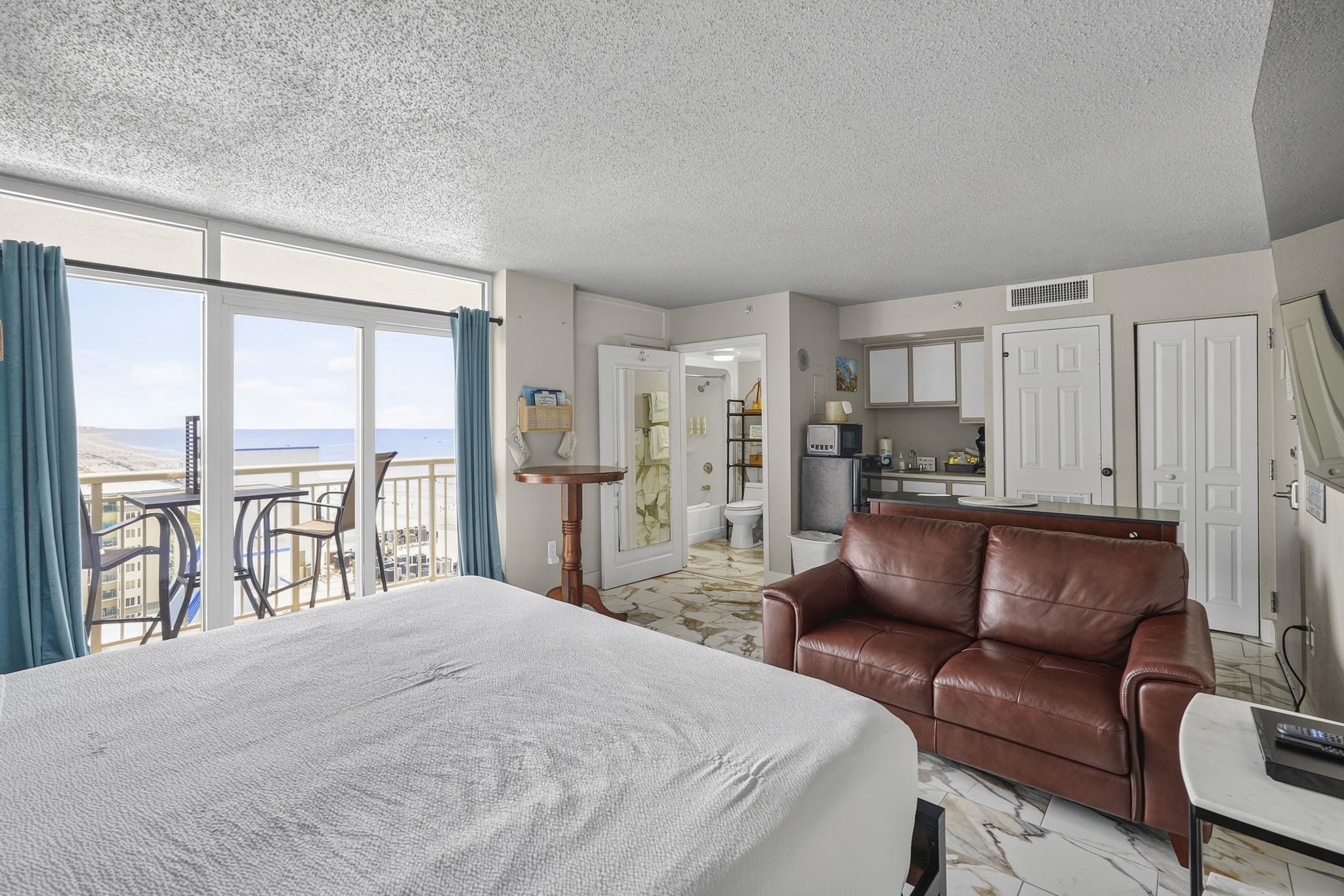 2701 S Ocean Blvd. Property Photo 8
