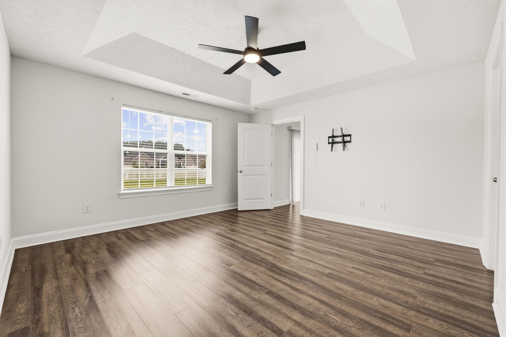 223 Turning Pines Loop Property Photo 5