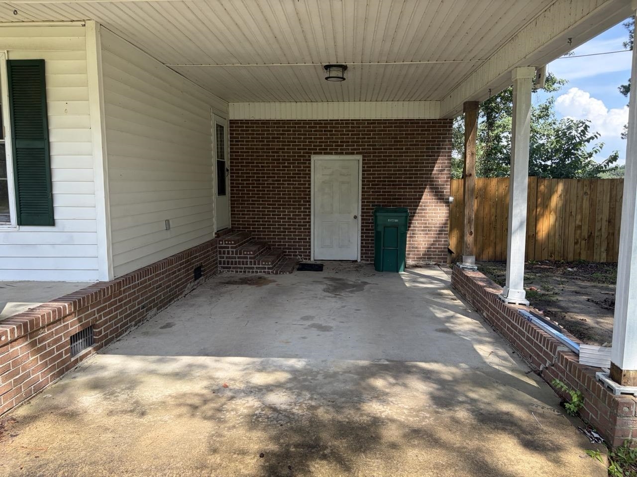 1114 Pine Lake Rd. Property Photo 16