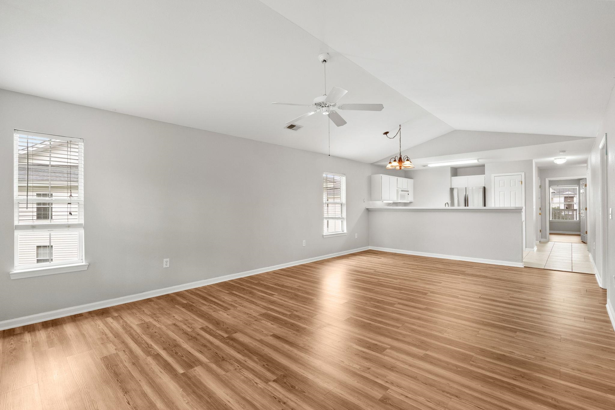 1208 River Oaks Dr. Property Photo 11