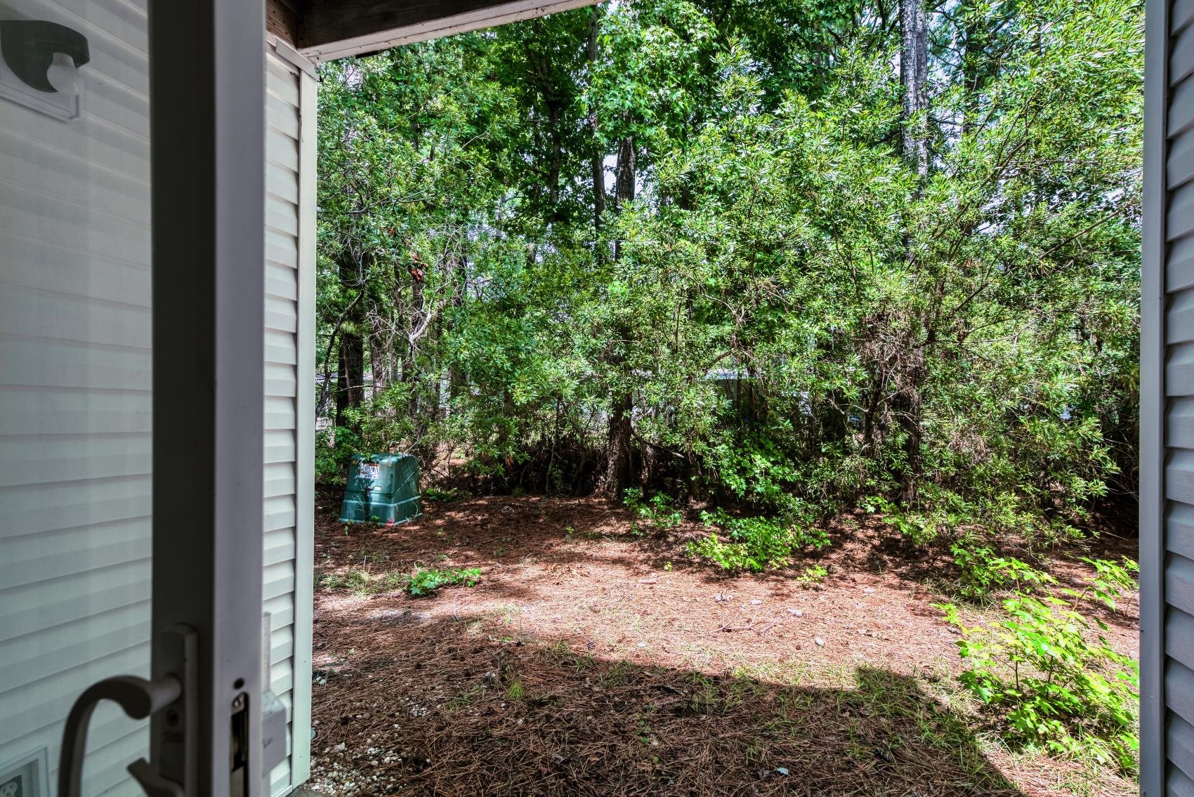 401 Cambridge Circle Property Photo 24