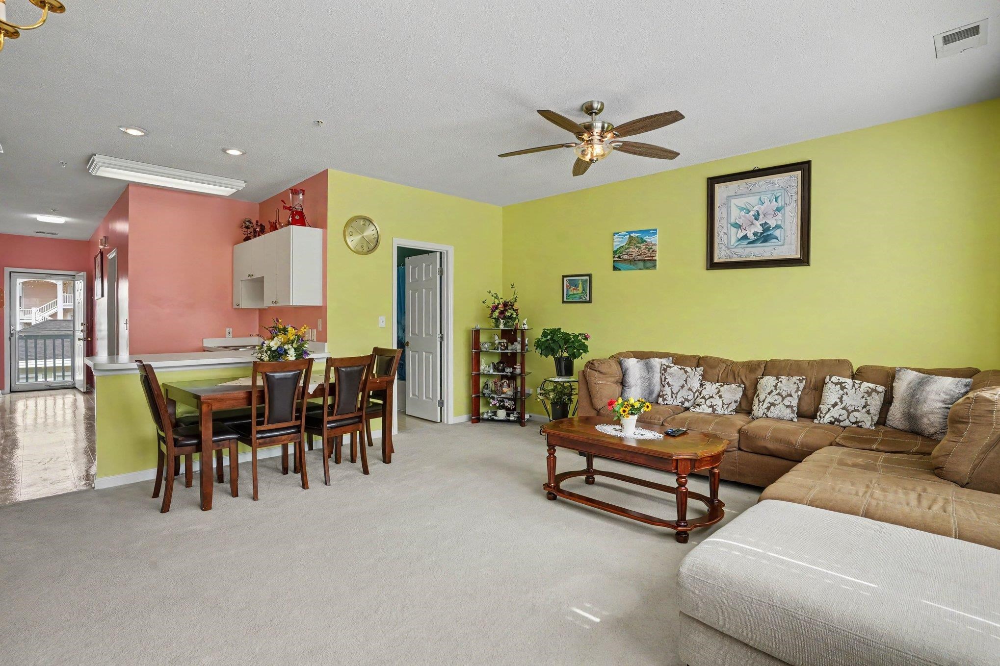 3955 Gladiola Ct. Property Photo 4