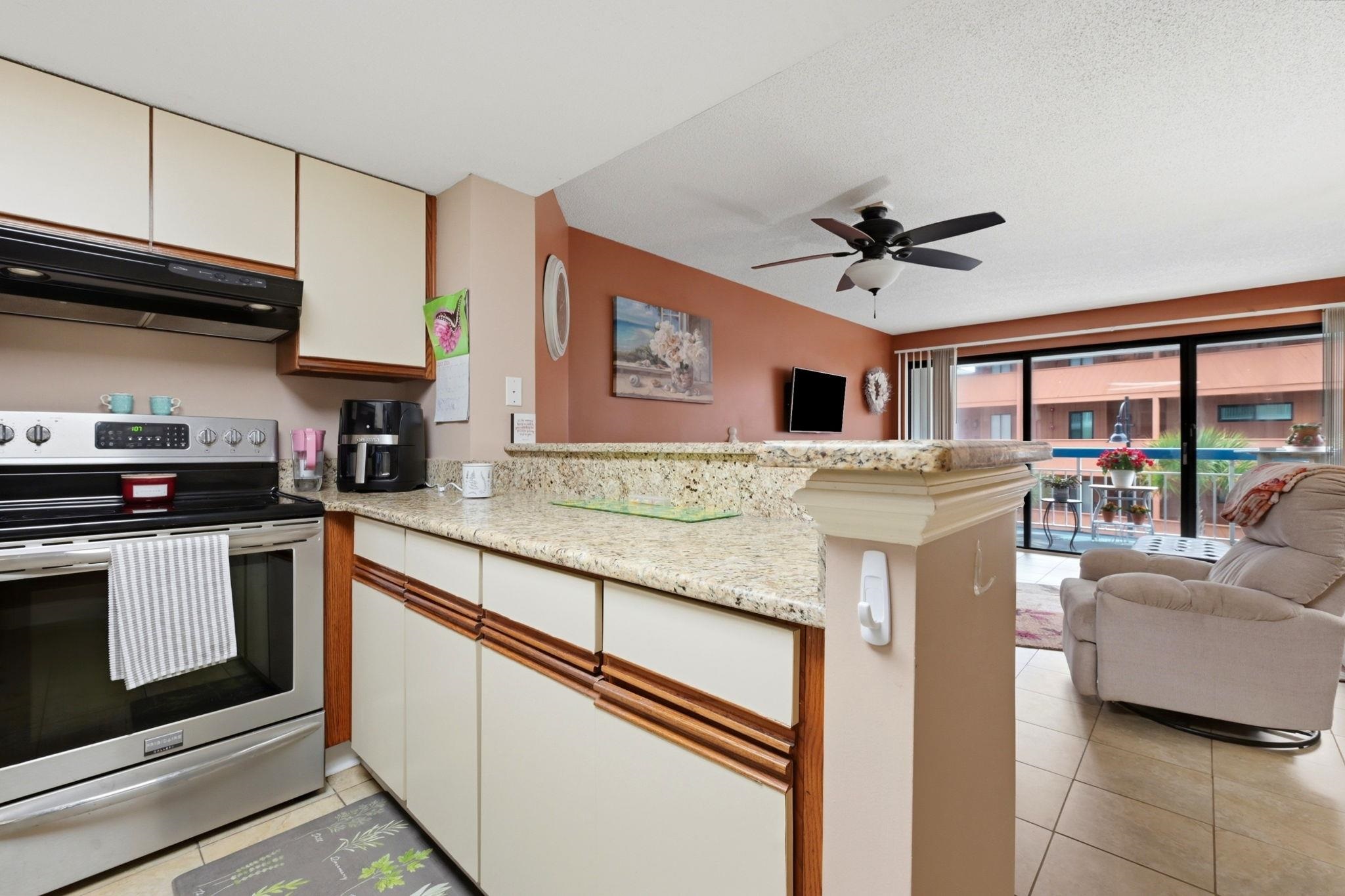 5511 N Ocean Blvd. Property Photo 15
