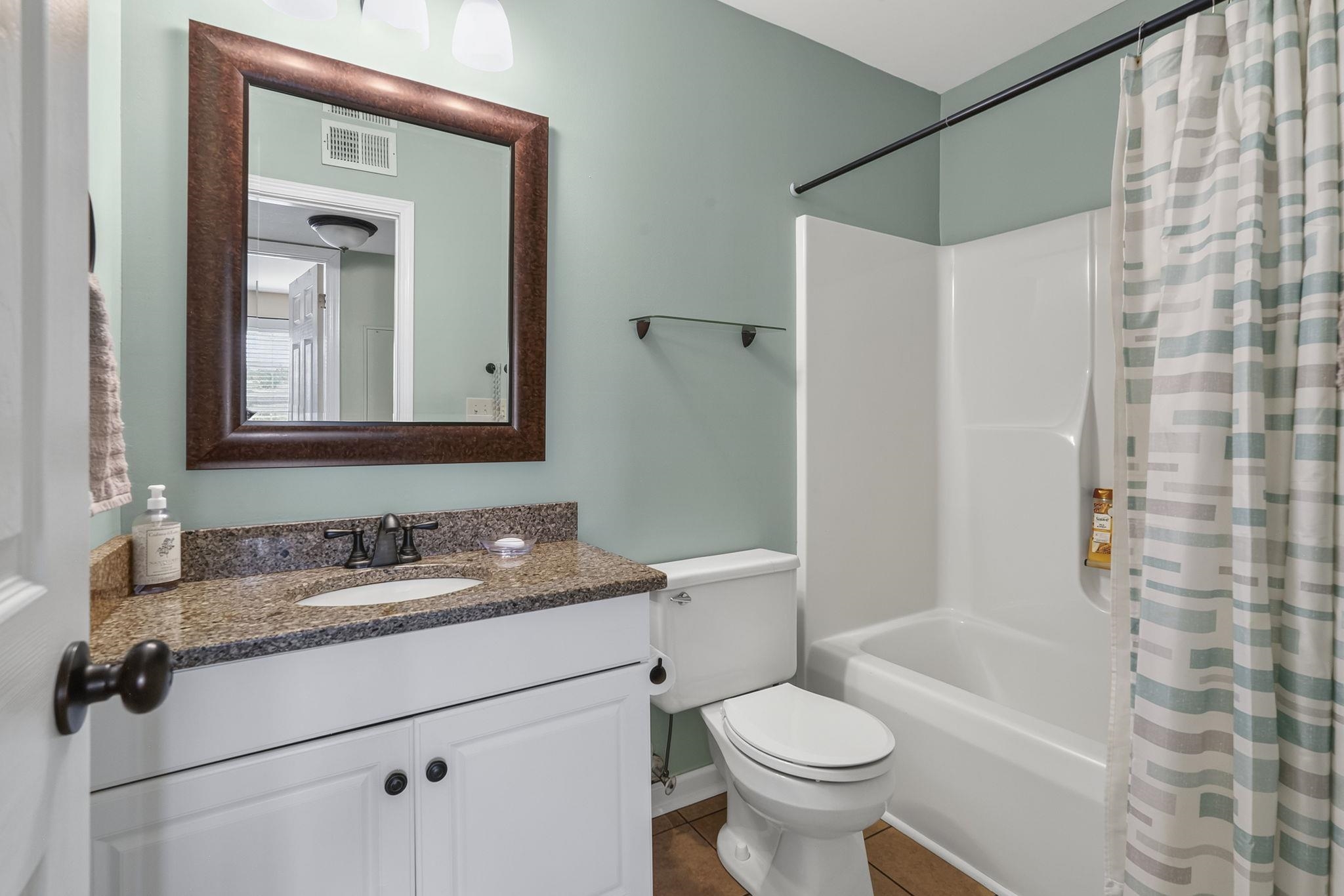 2225 Clearwater Dr. Property Photo 23