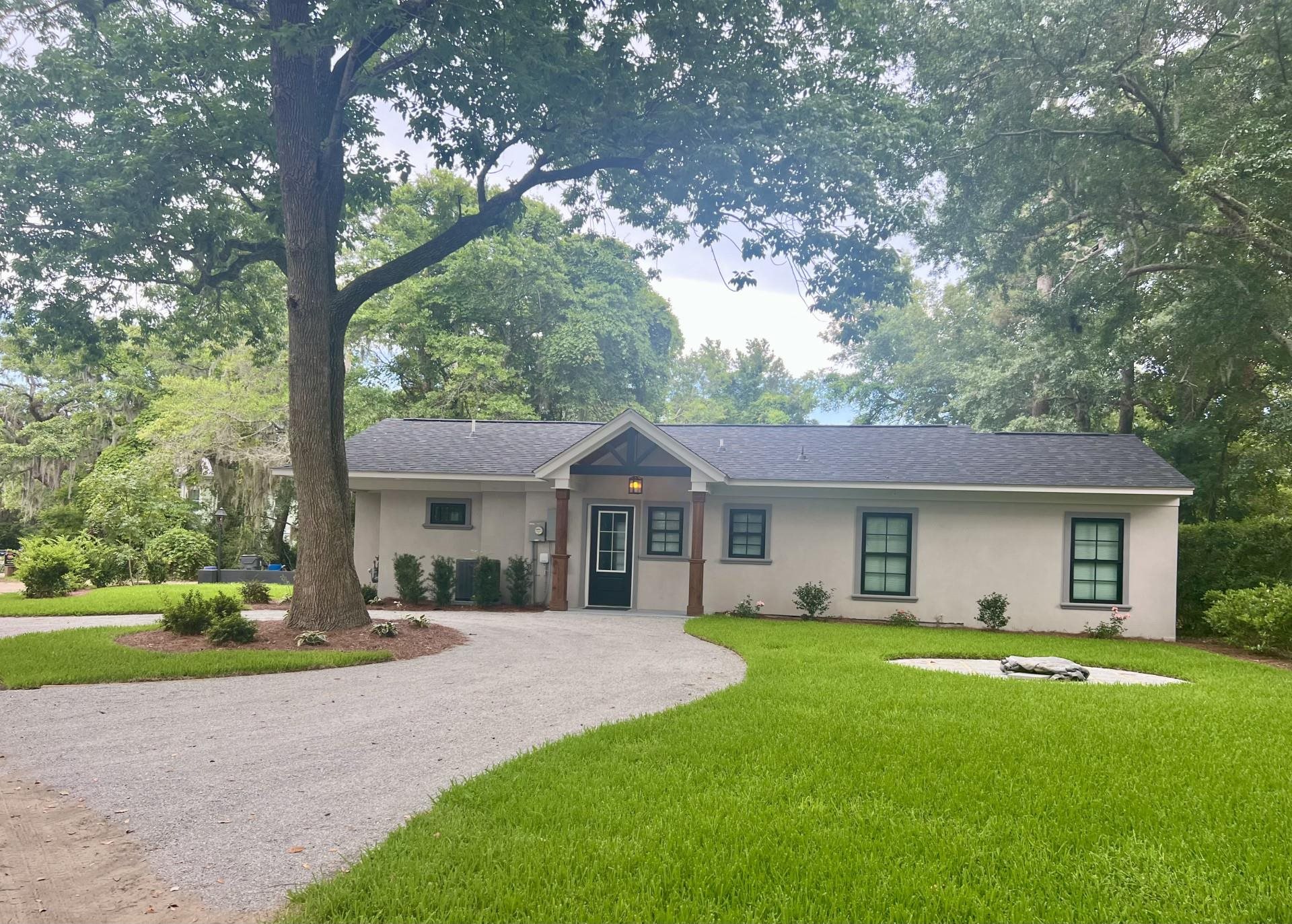 346 Waterside Ln. Property Photo 2