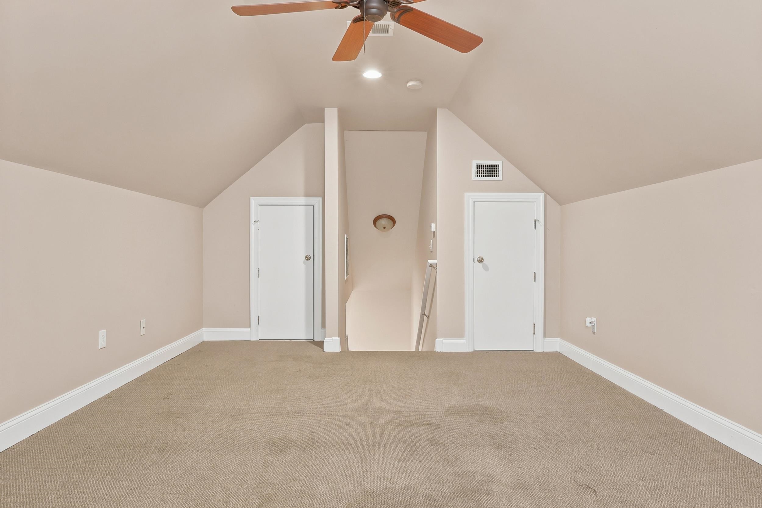 167 William Screven St. Property Photo 46