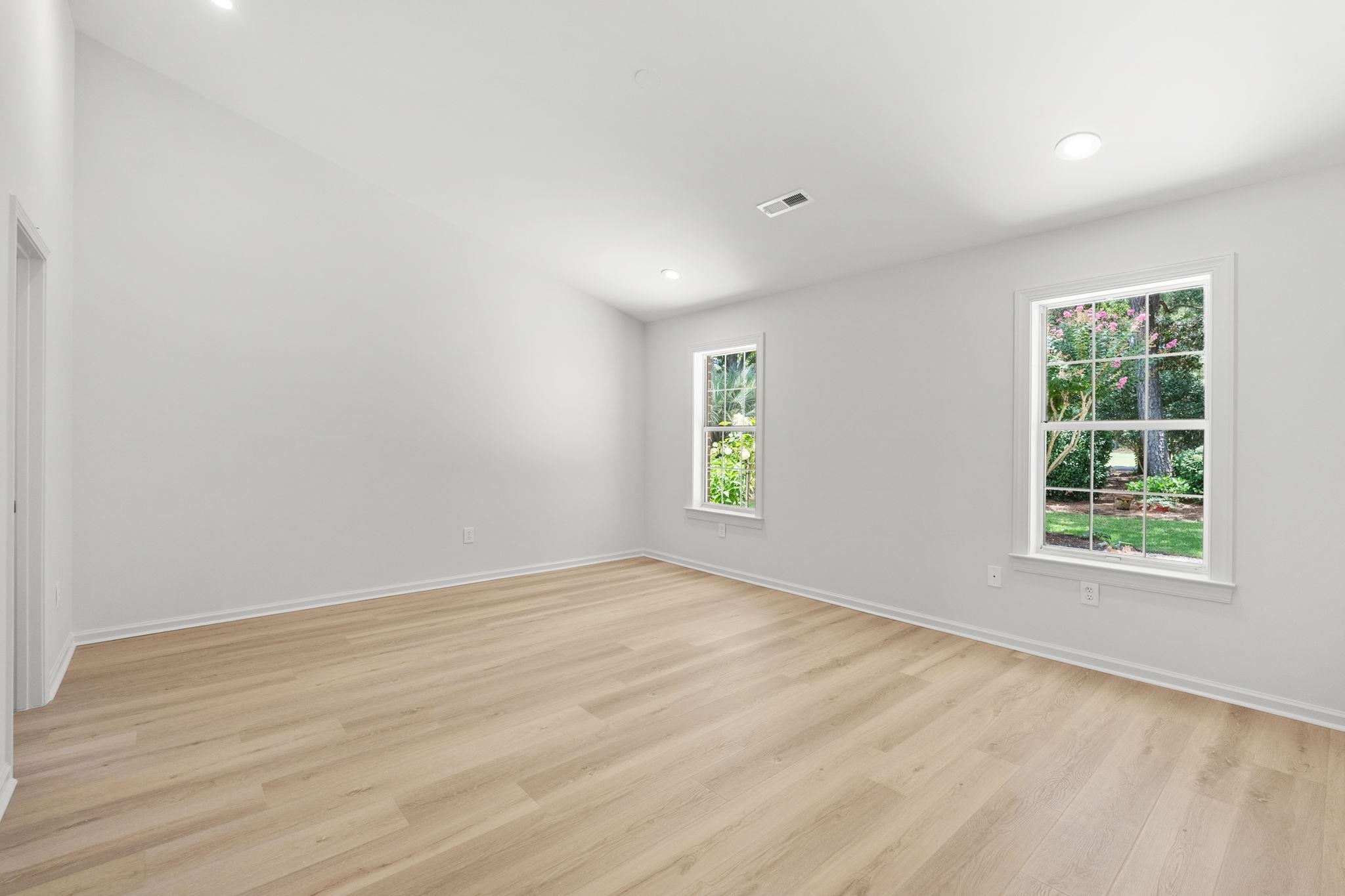 168 Mackinley Circle Property Photo 38