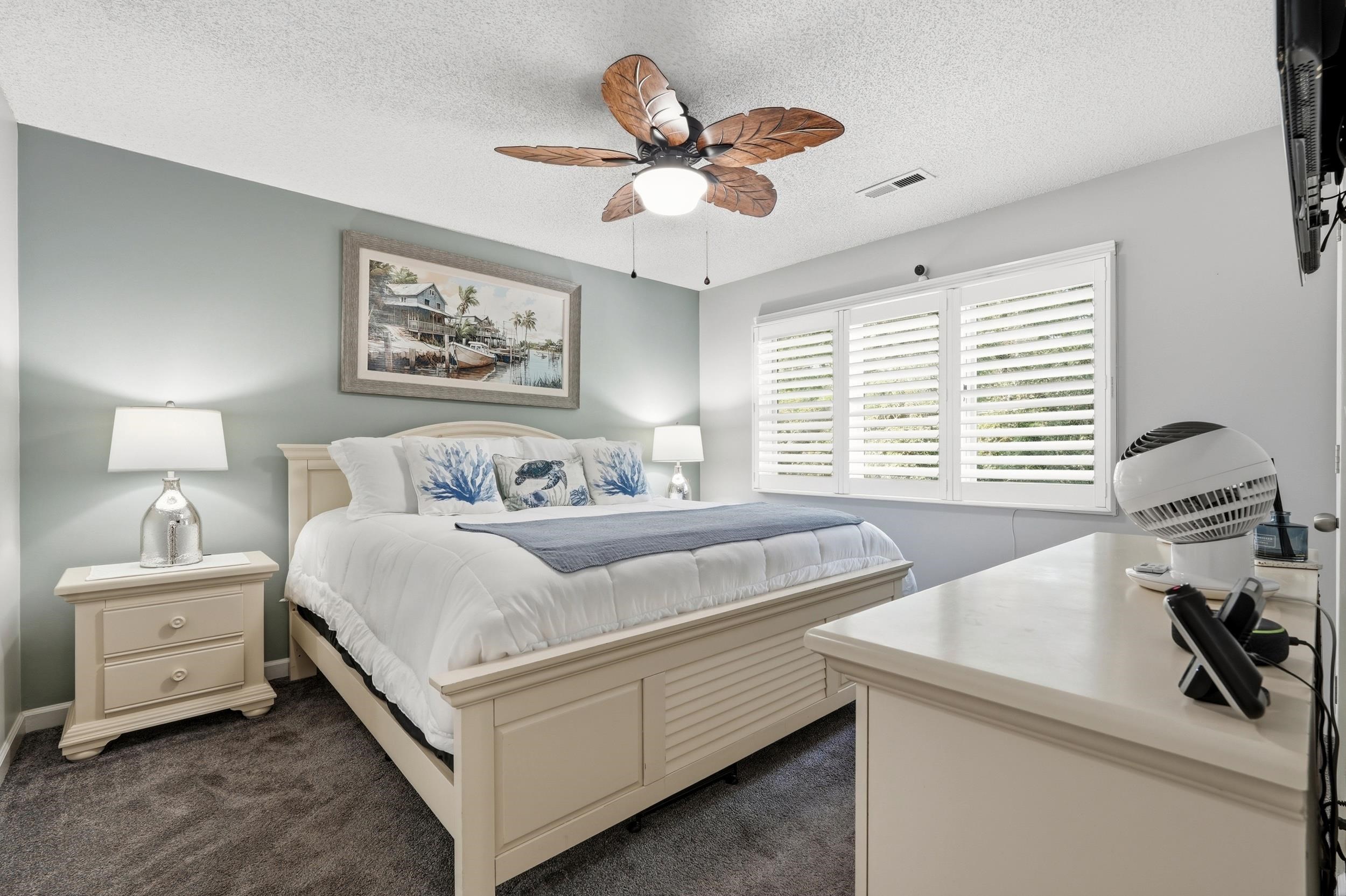 435 Ocean Creek Dr. Property Photo 19