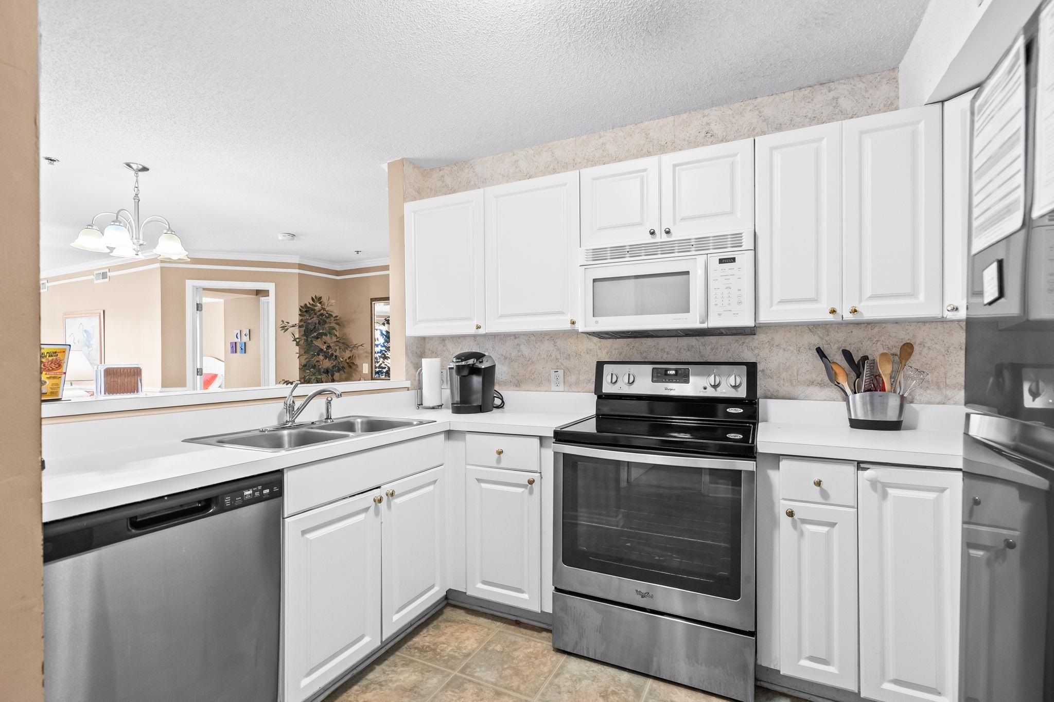 6103 N Ocean Blvd. Property Photo 3