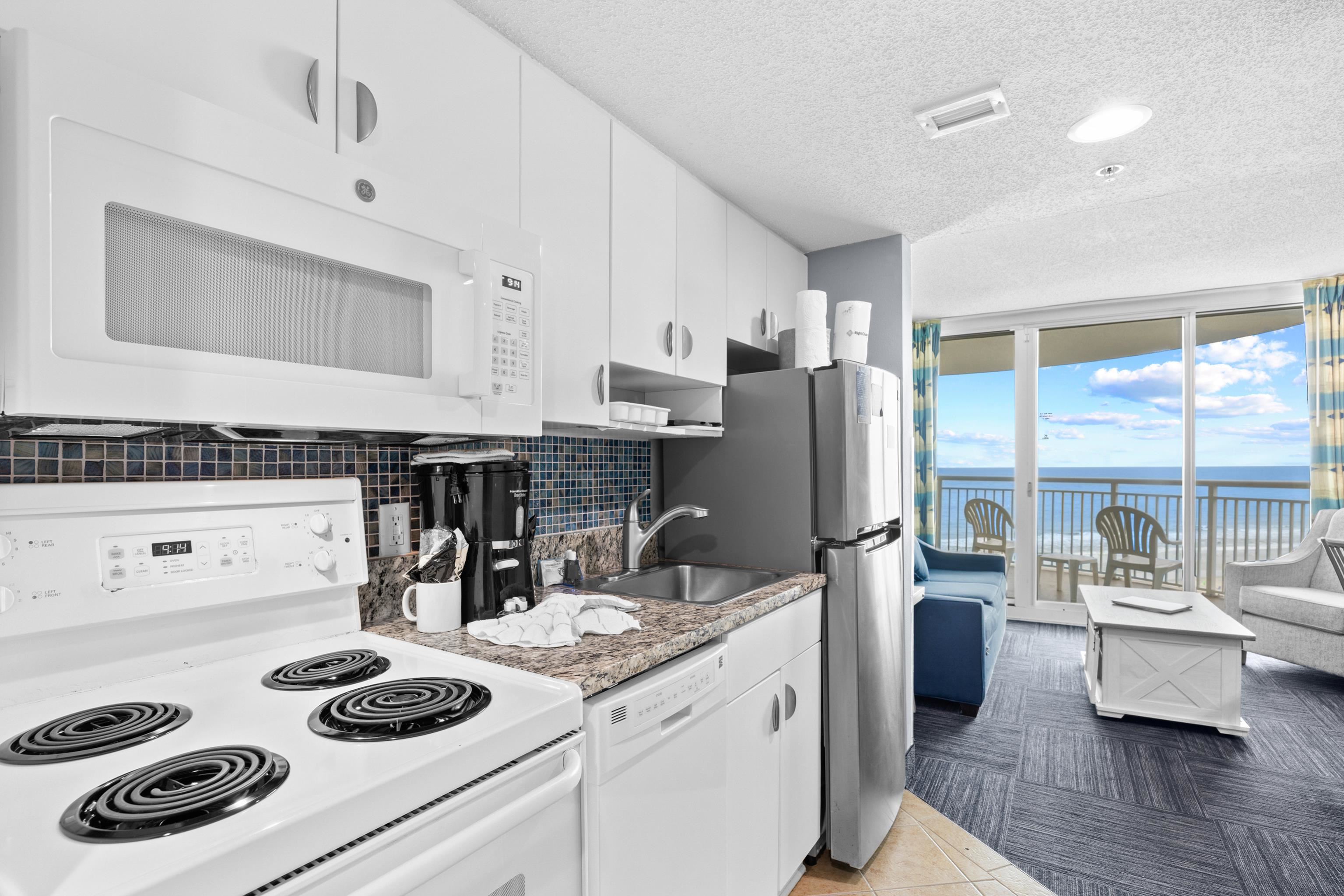 300 N Ocean Blvd. Property Photo 10