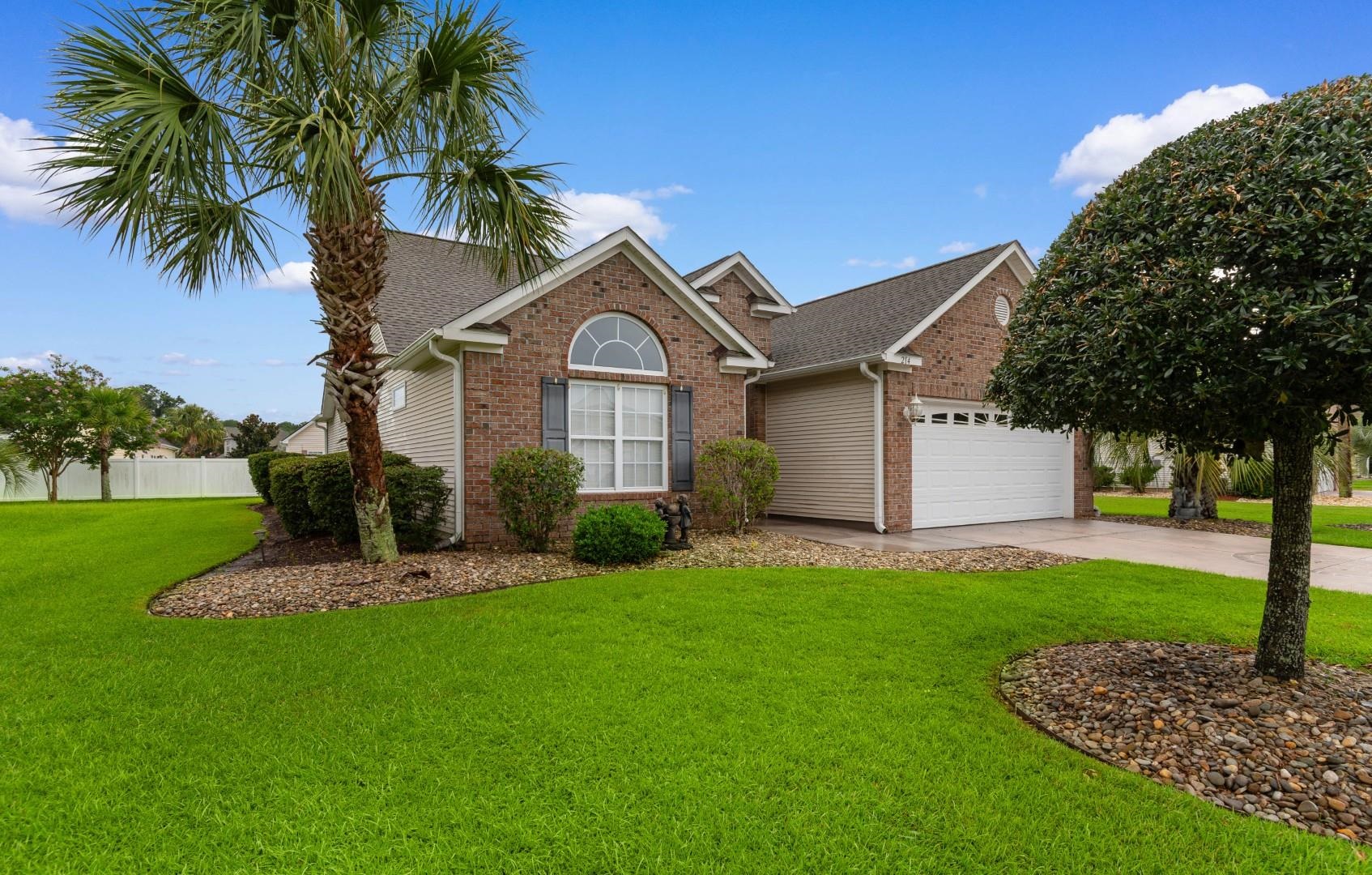 214 Southern Breezes Circle Property Photo 3