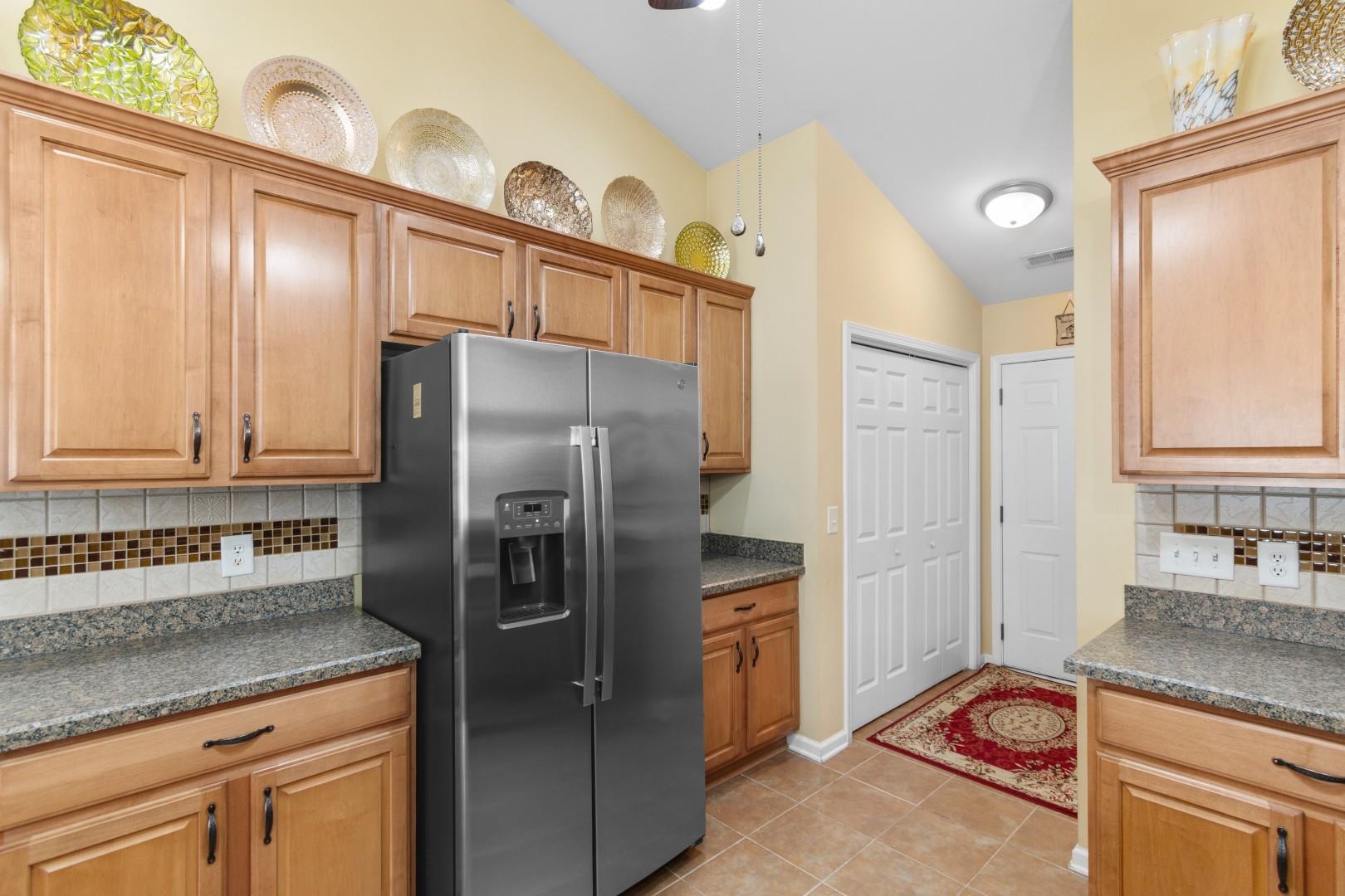 214 Southern Breezes Circle Property Photo 12