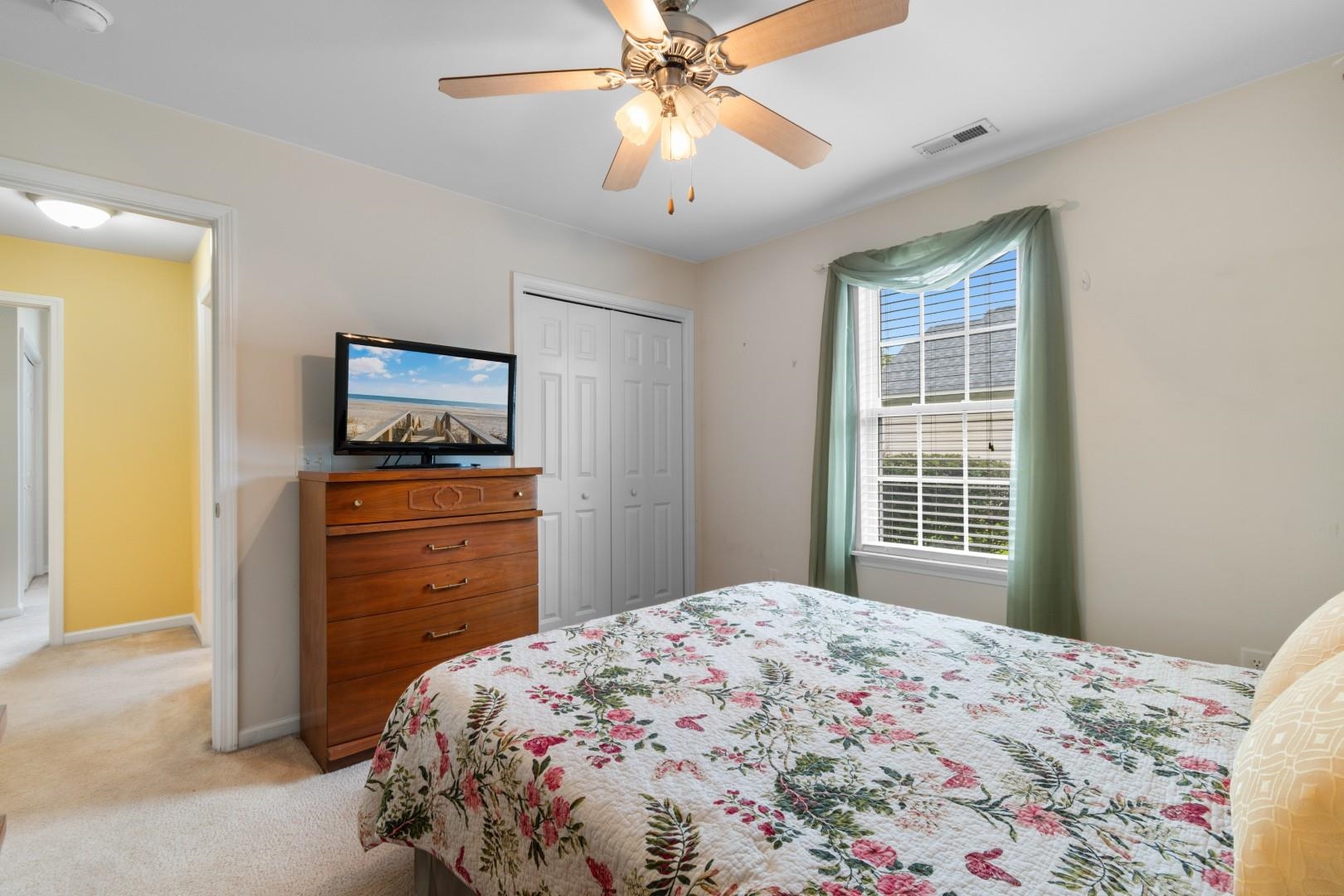 214 Southern Breezes Circle Property Photo 16