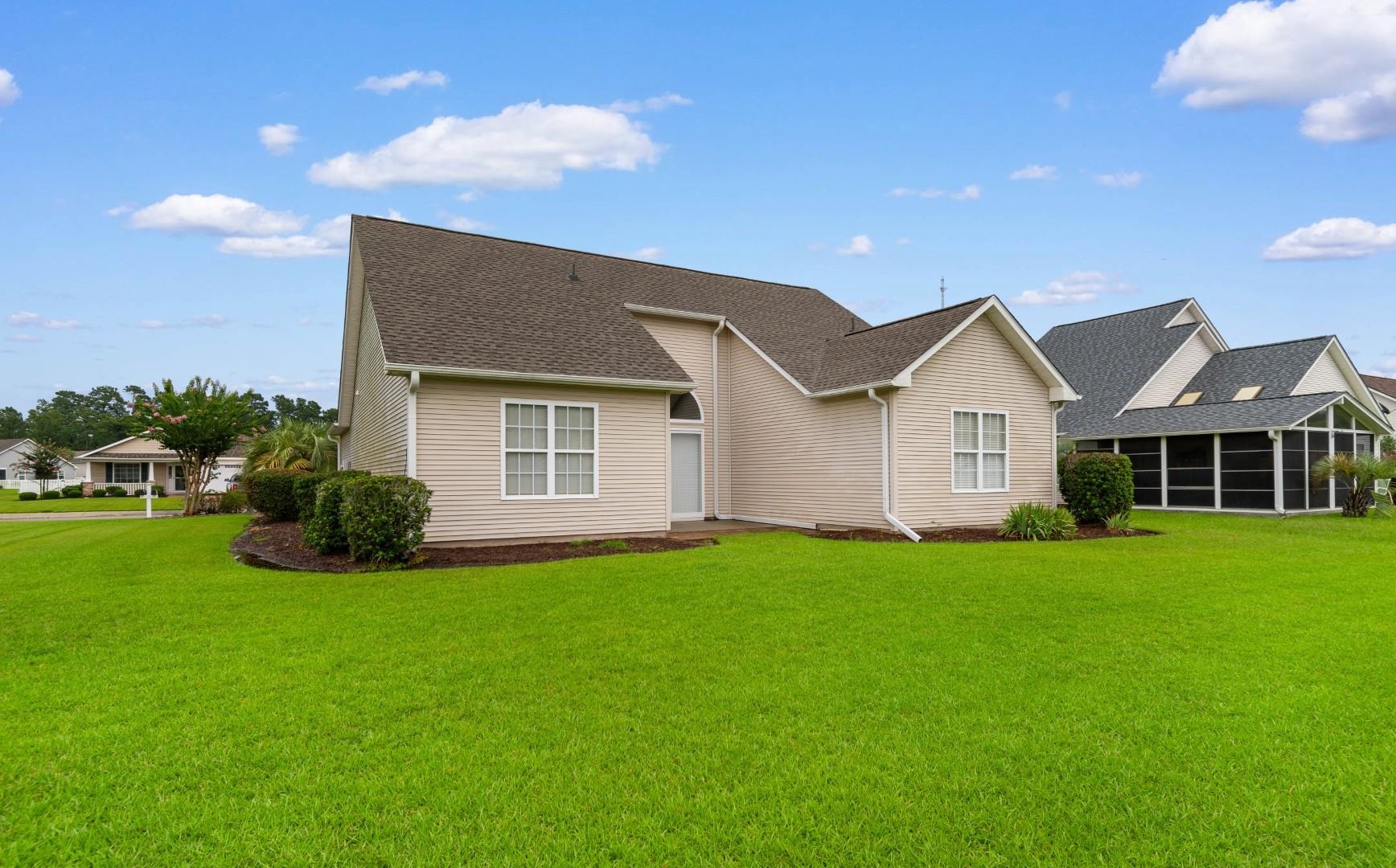 214 Southern Breezes Circle Property Photo 28