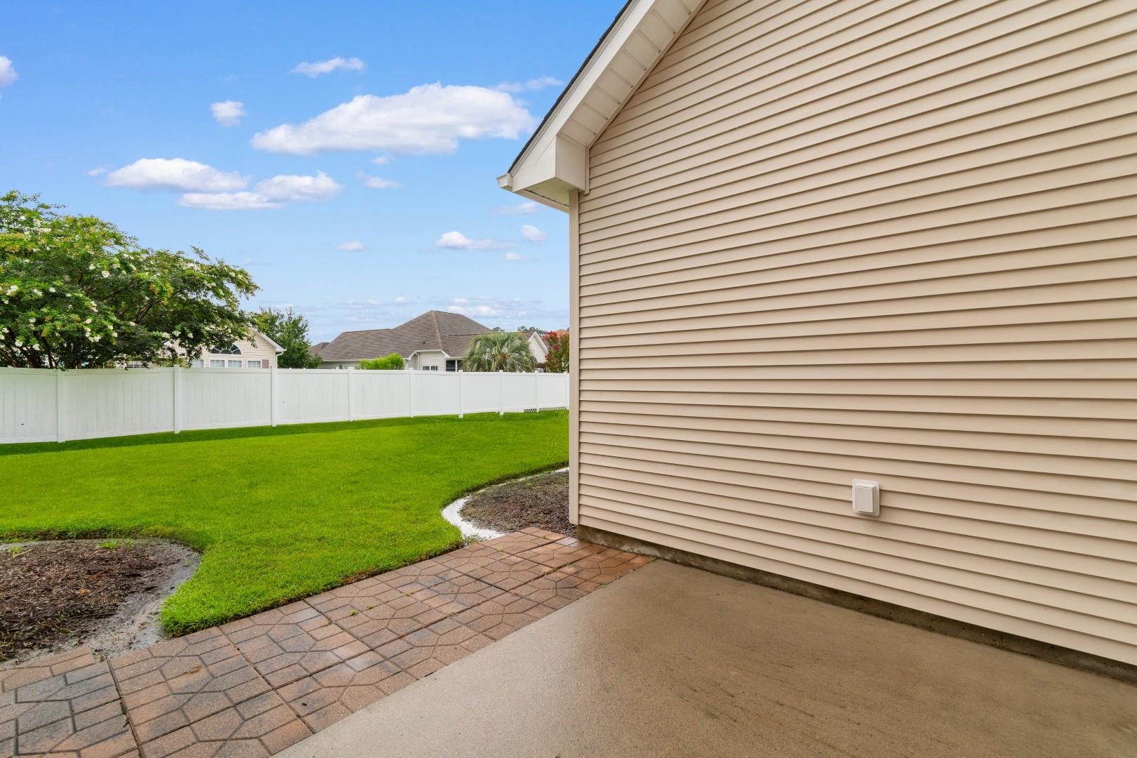 214 Southern Breezes Circle Property Photo 36