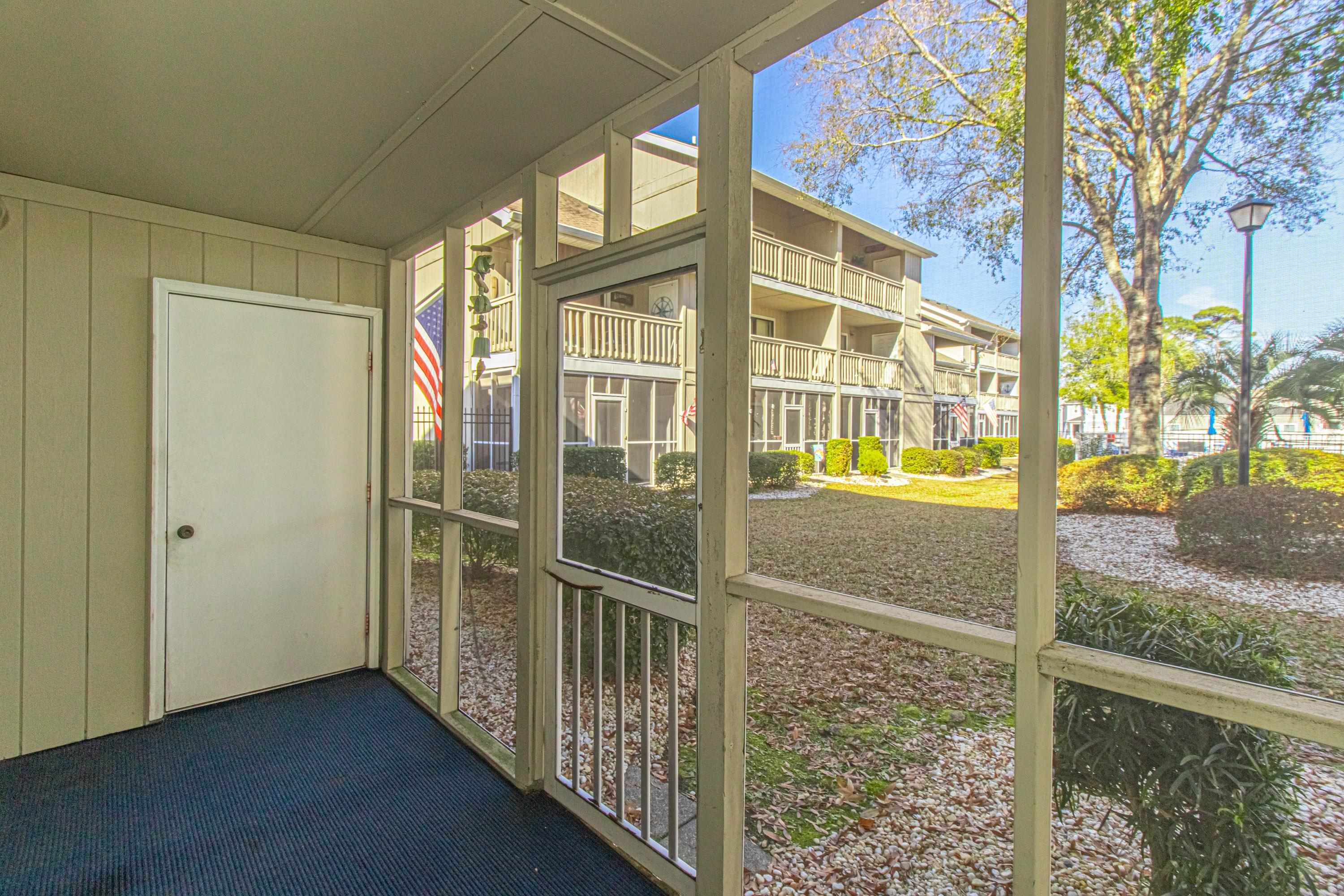 1870 Auburn Ln. Property Photo 3