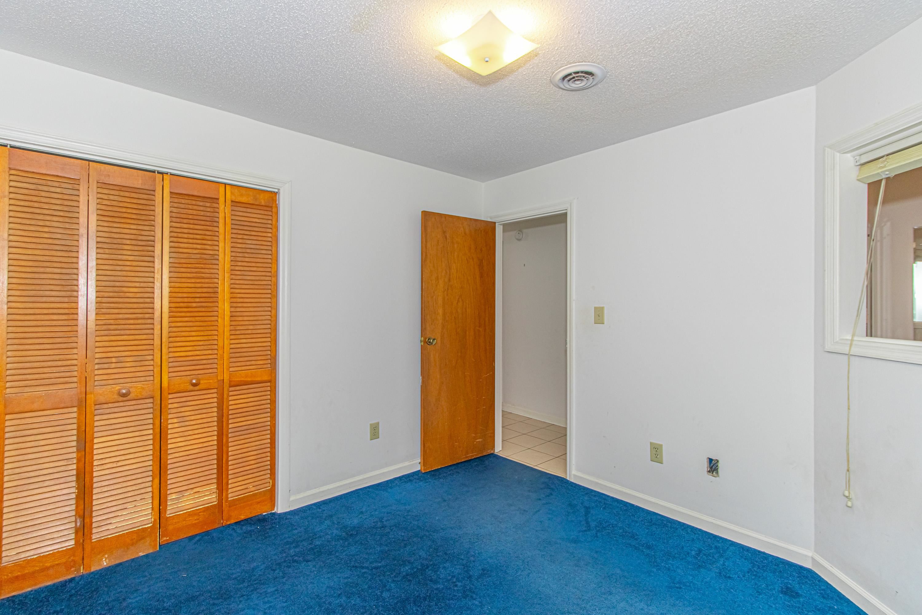 1870 Auburn Ln. Property Photo 16
