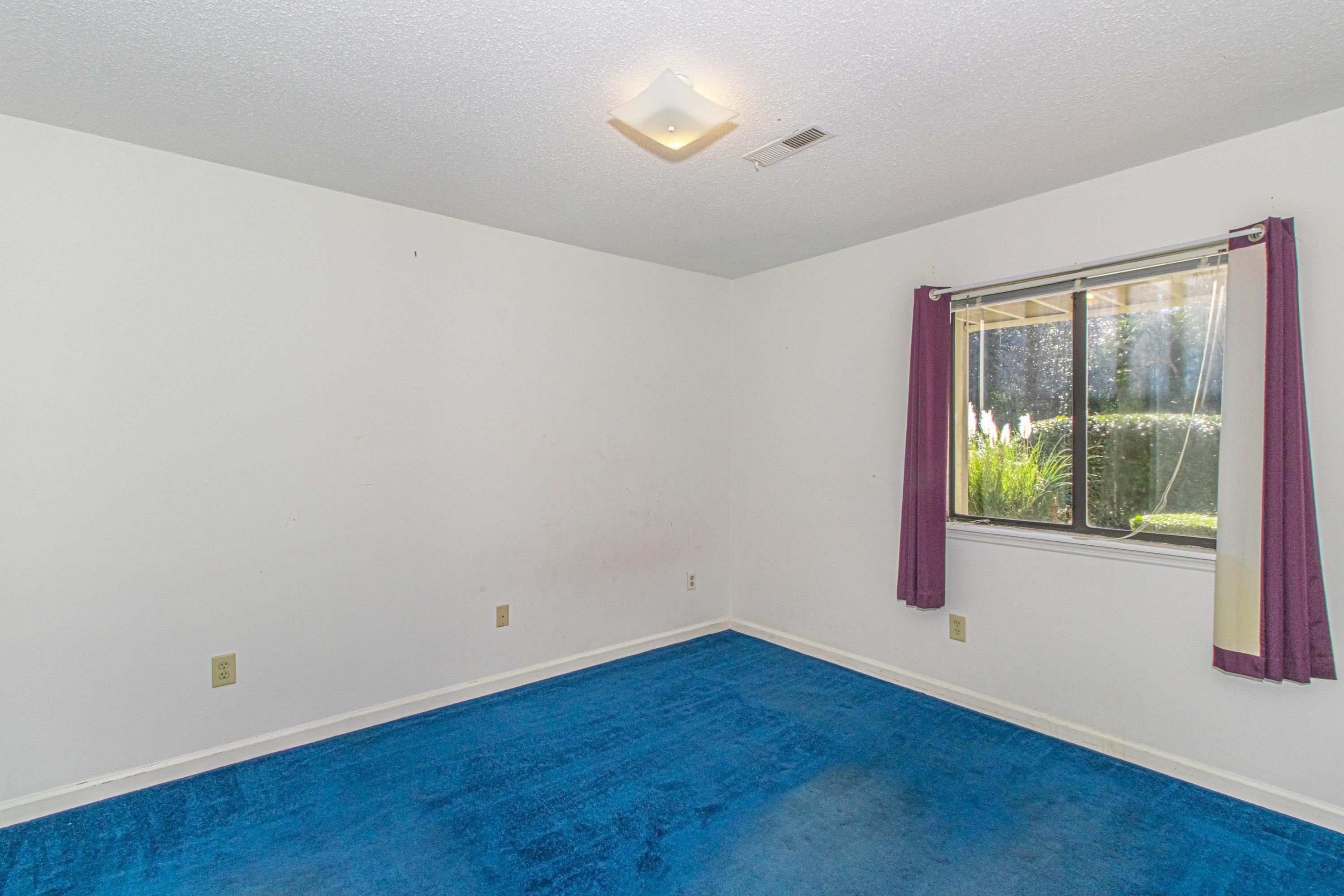 1870 Auburn Ln. Property Photo 18
