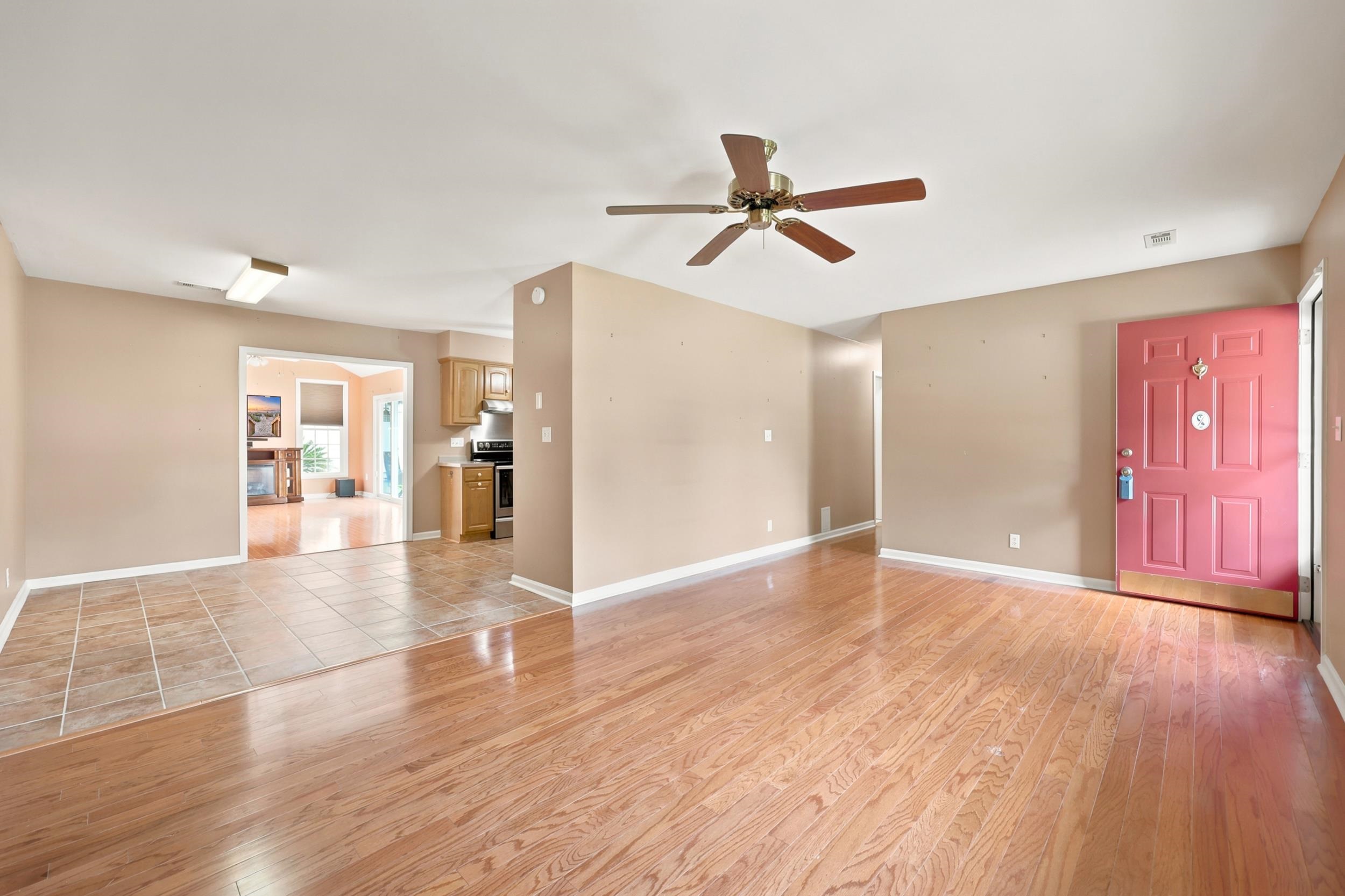 4637 Teakwood Dr. Property Photo 6