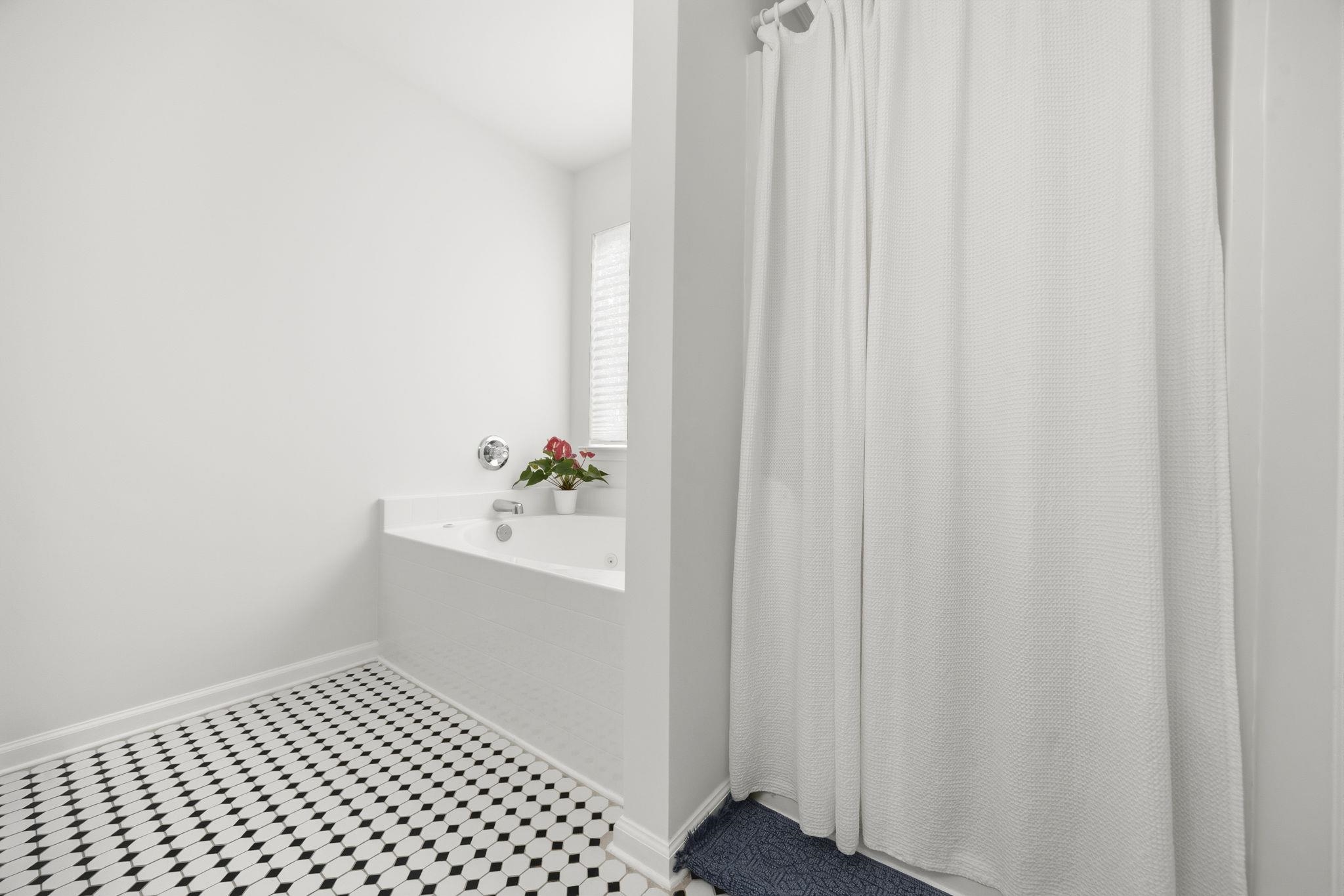 2195 Haystack Way Property Photo 24