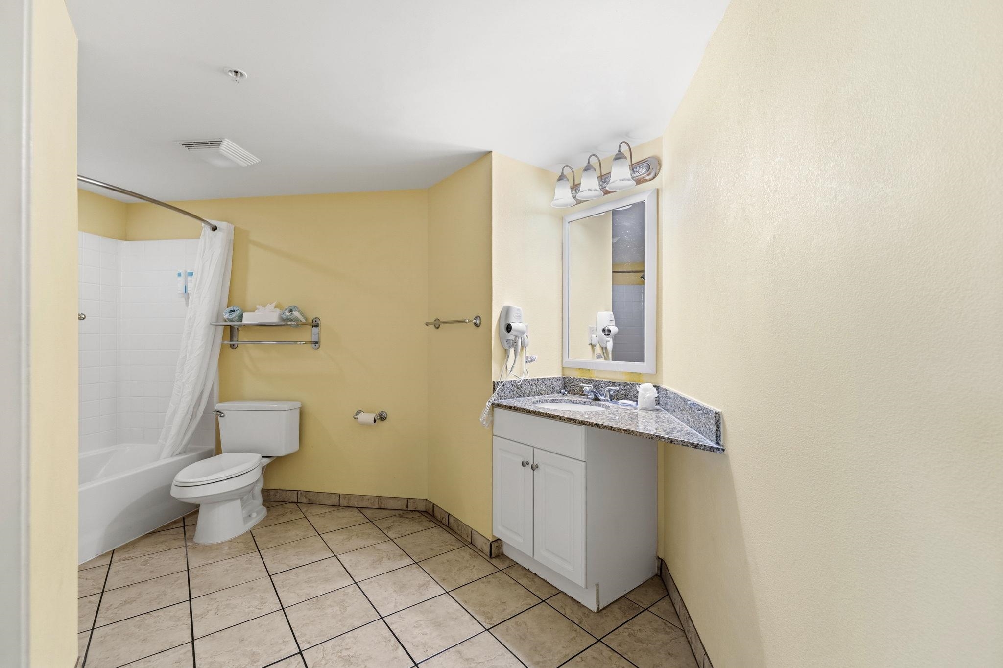 5300 N Ocean Blvd. Property Photo 24