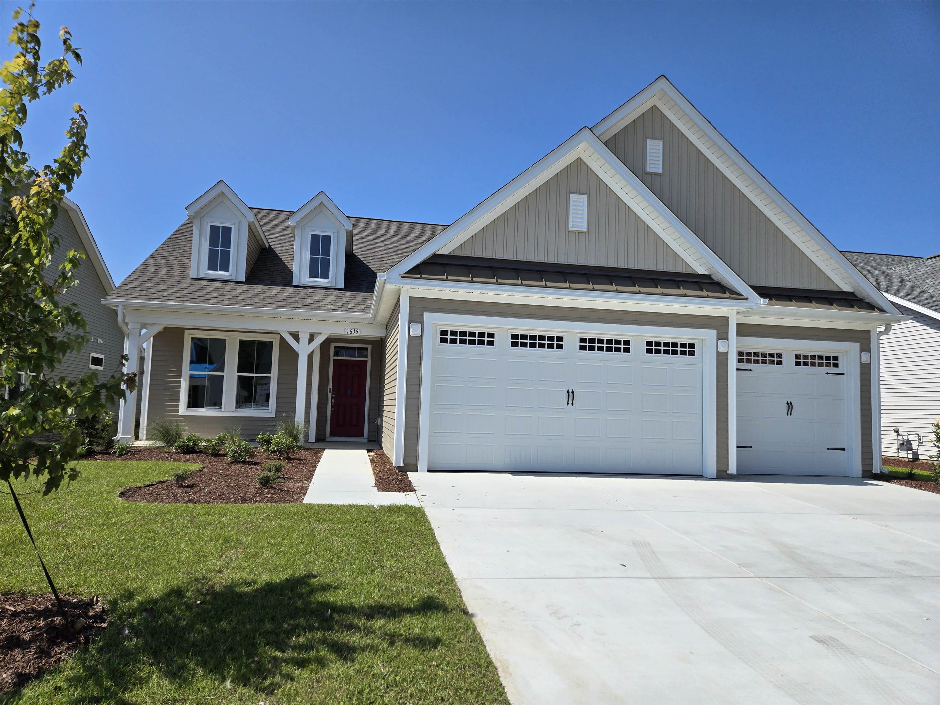 1615 Breakwater Dr. Property Photo 1