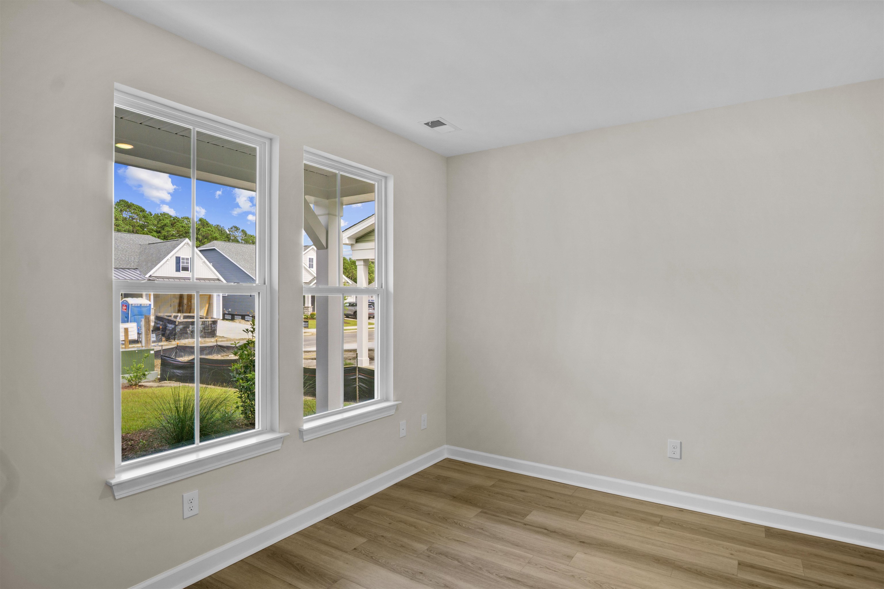 1615 Breakwater Dr. Property Photo 5