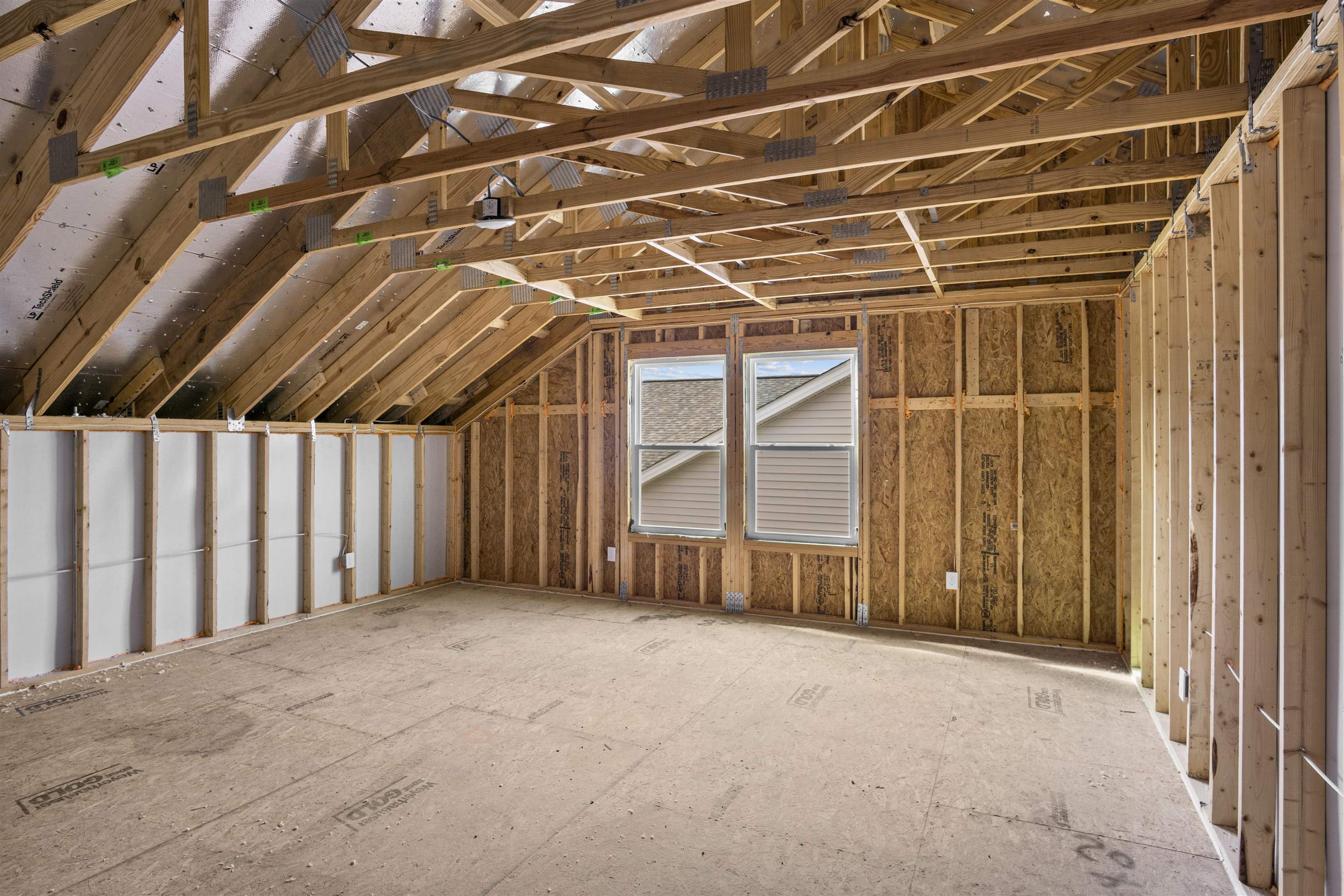 1615 Breakwater Dr. Property Photo 15