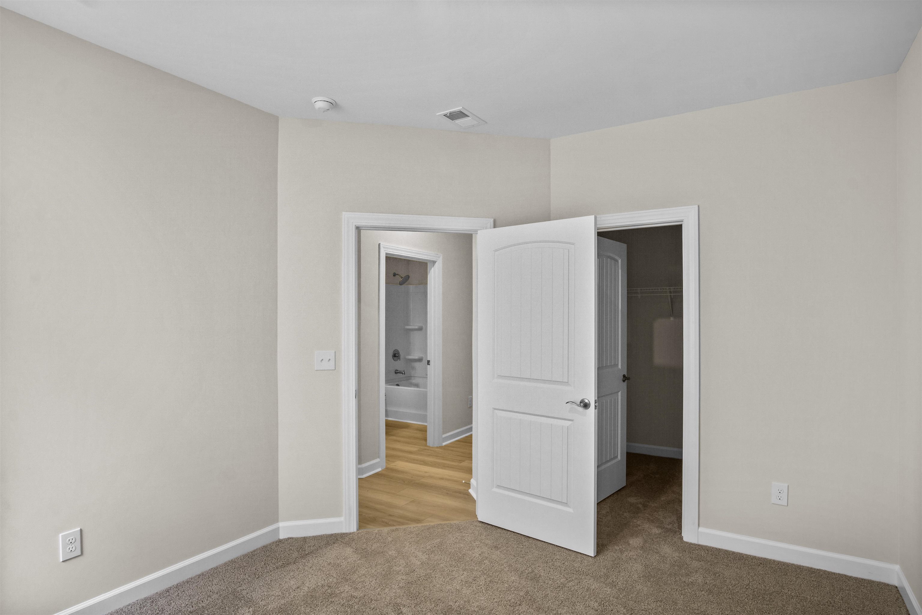 1615 Breakwater Dr. Property Photo 21