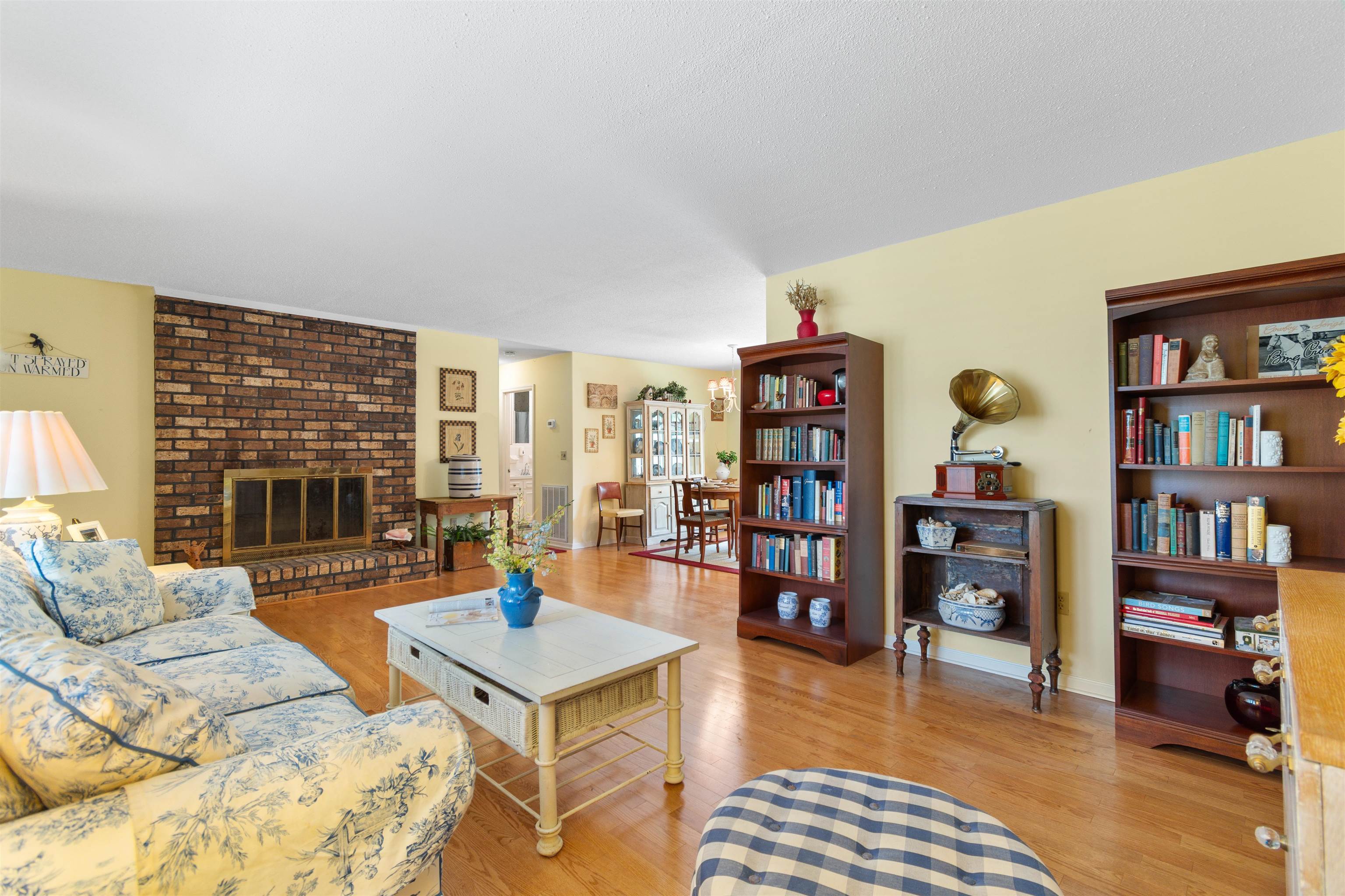 655 5th Ave. N Property Photo 13