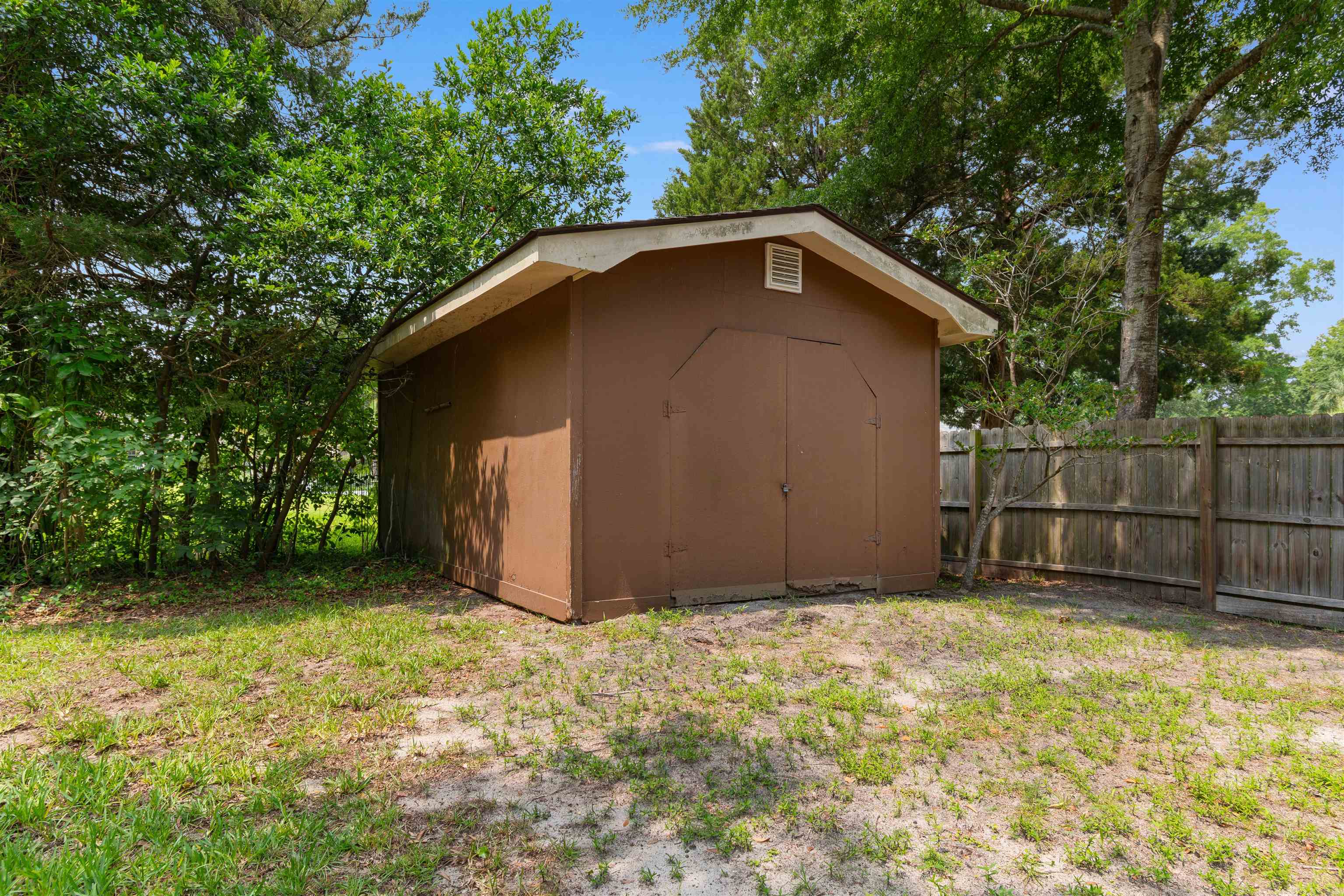 655 5th Ave. N Property Photo 32